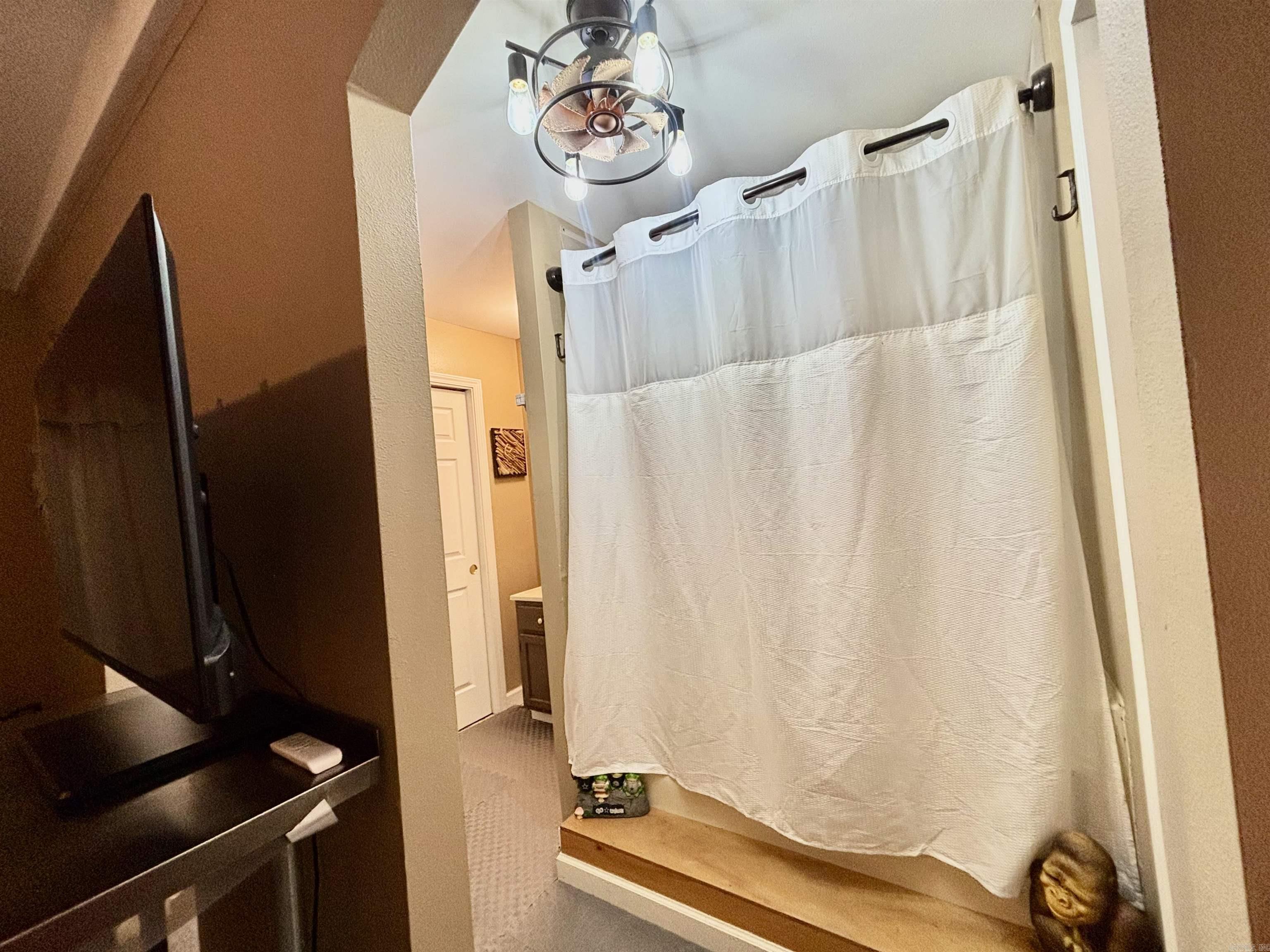 751 Mingues Turner Ln  Mountain View, AR