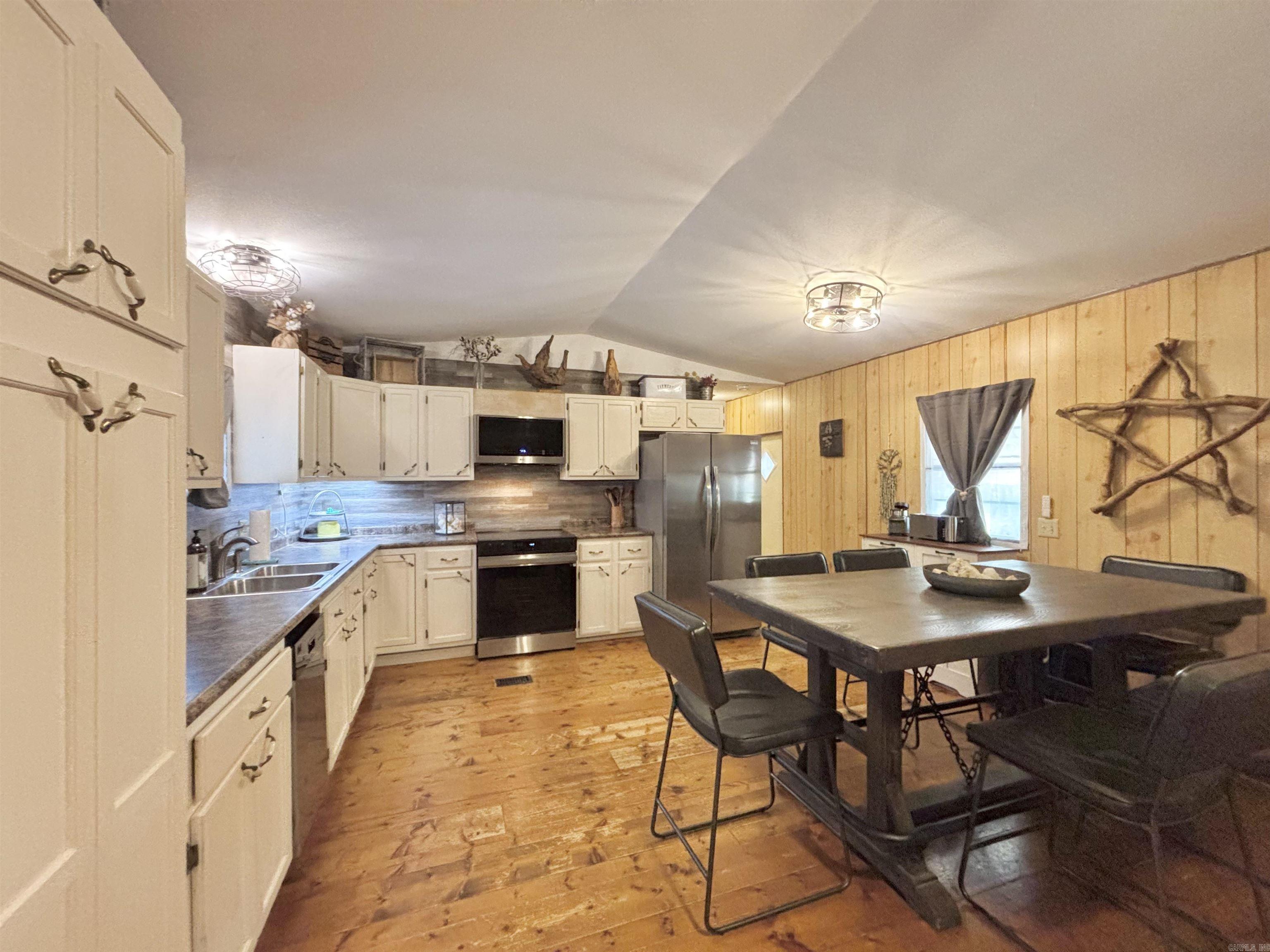 751 Mingues Turner Ln  Mountain View, AR