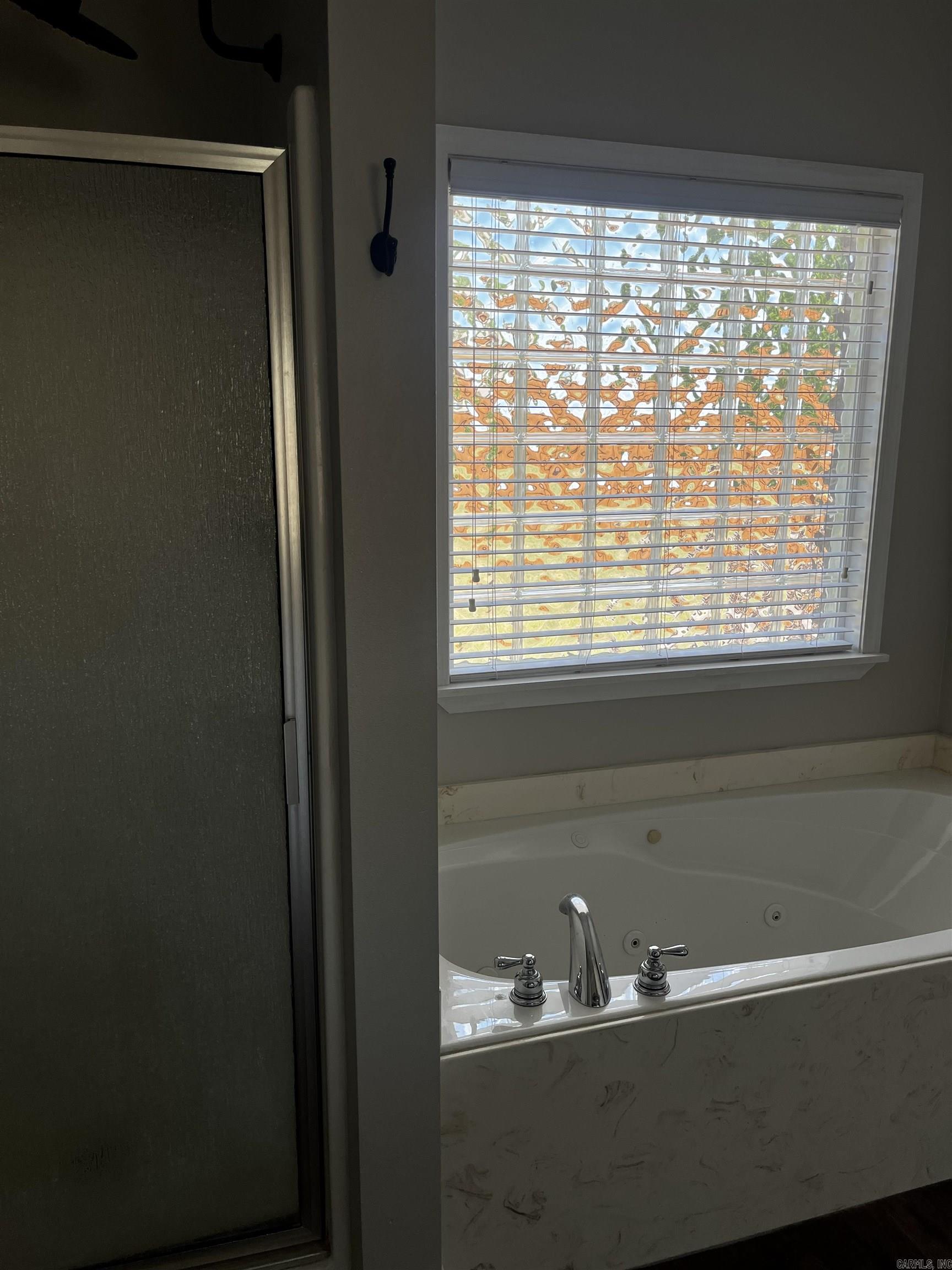 565 Triple J  Lonoke, AR