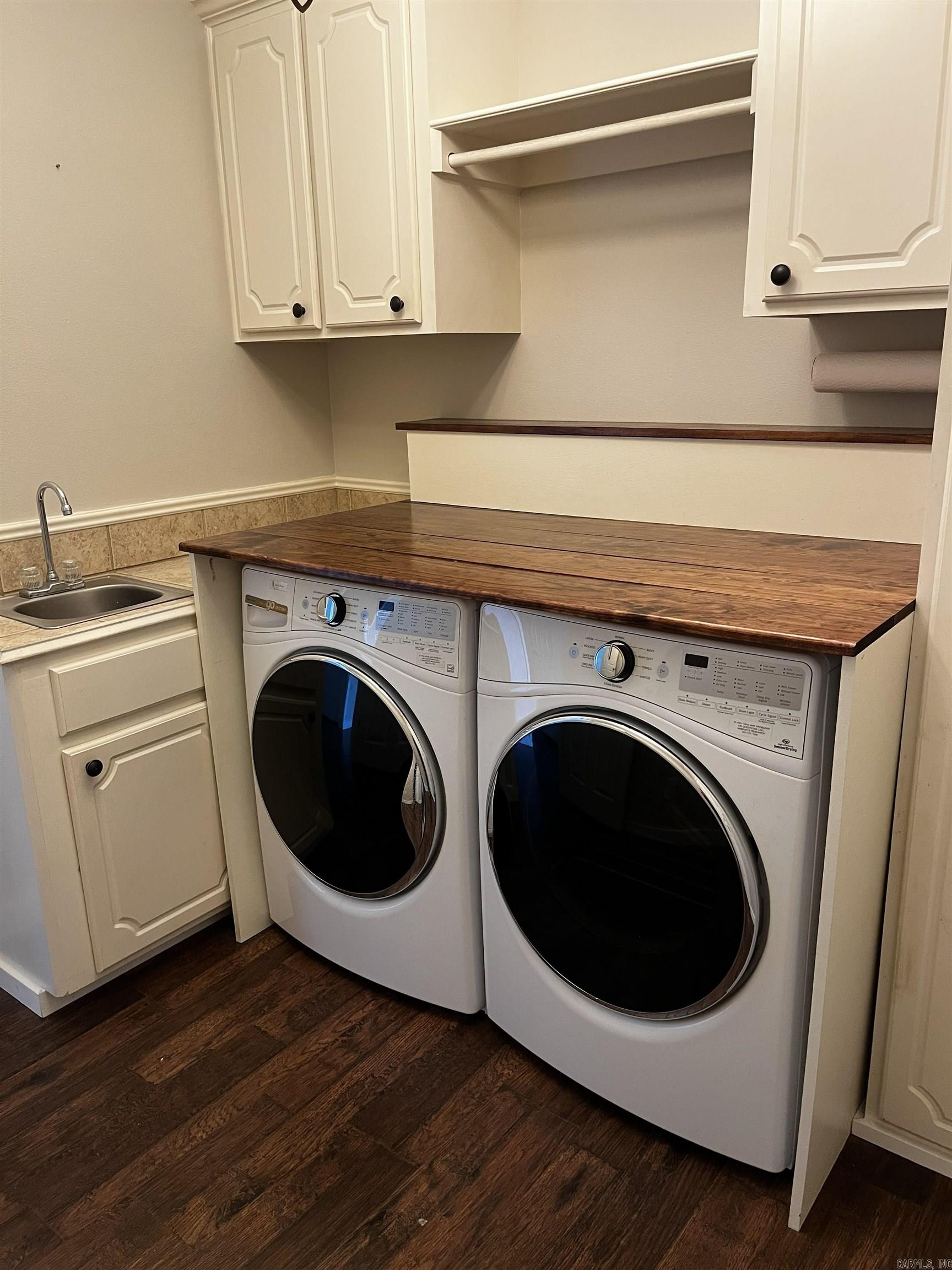 565 Triple J  Lonoke, AR