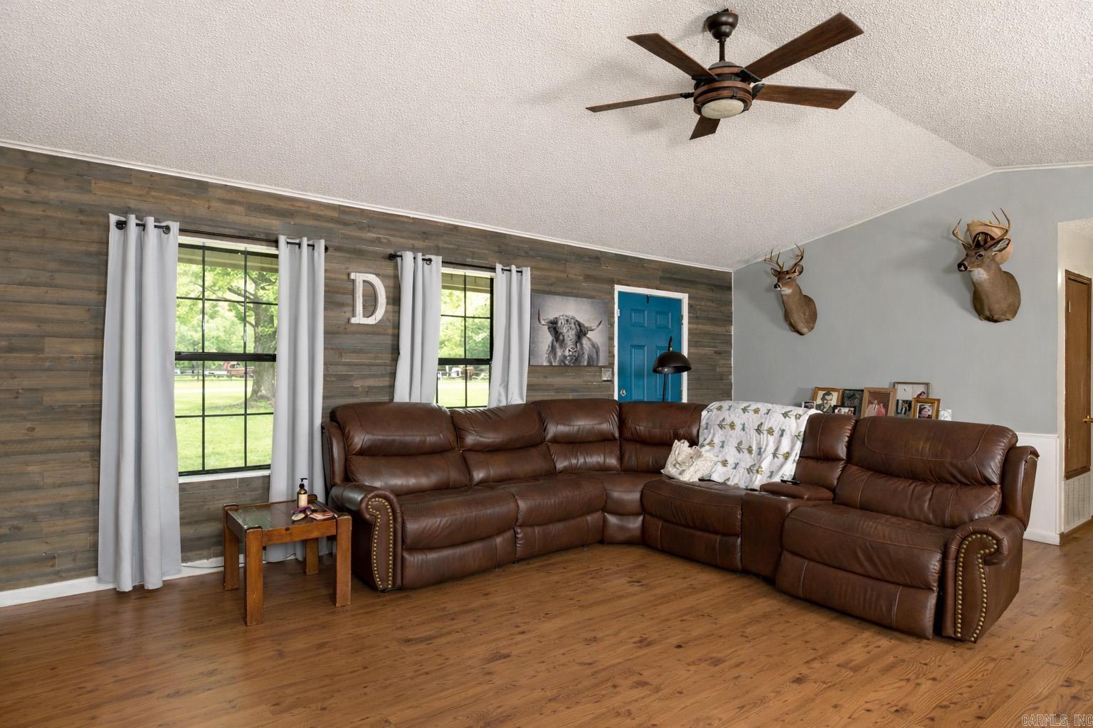 6820 Sunset Road  White Hall, AR