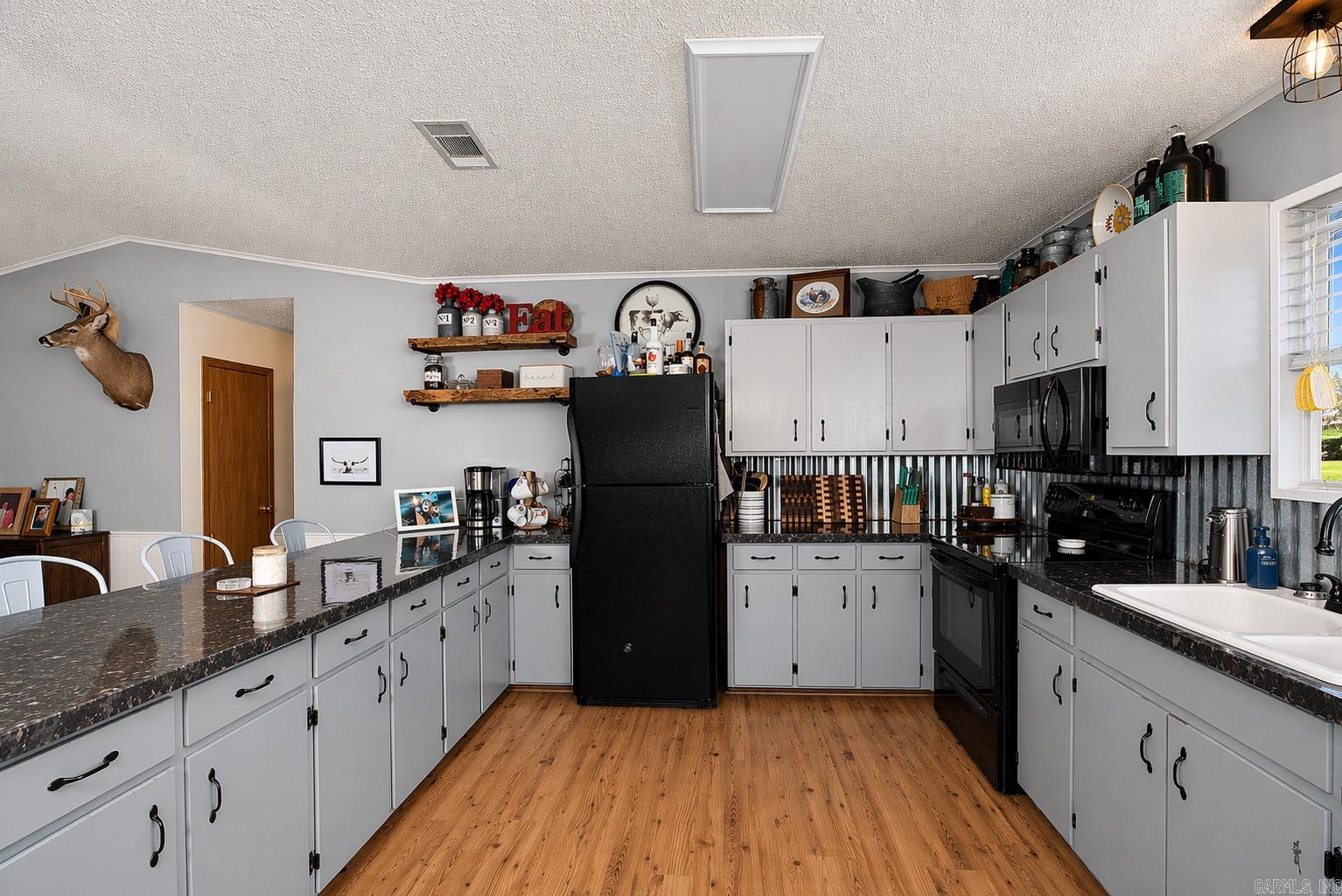 6820 Sunset Road  White Hall, AR