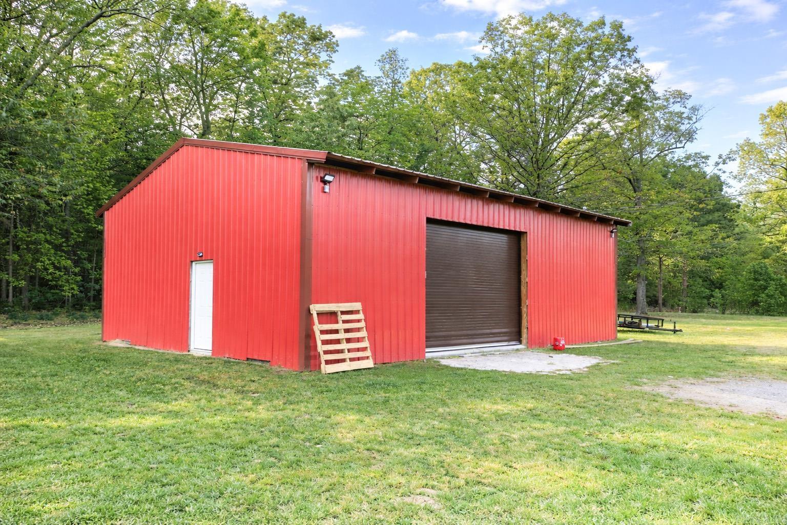 6820 Sunset Road  White Hall, AR