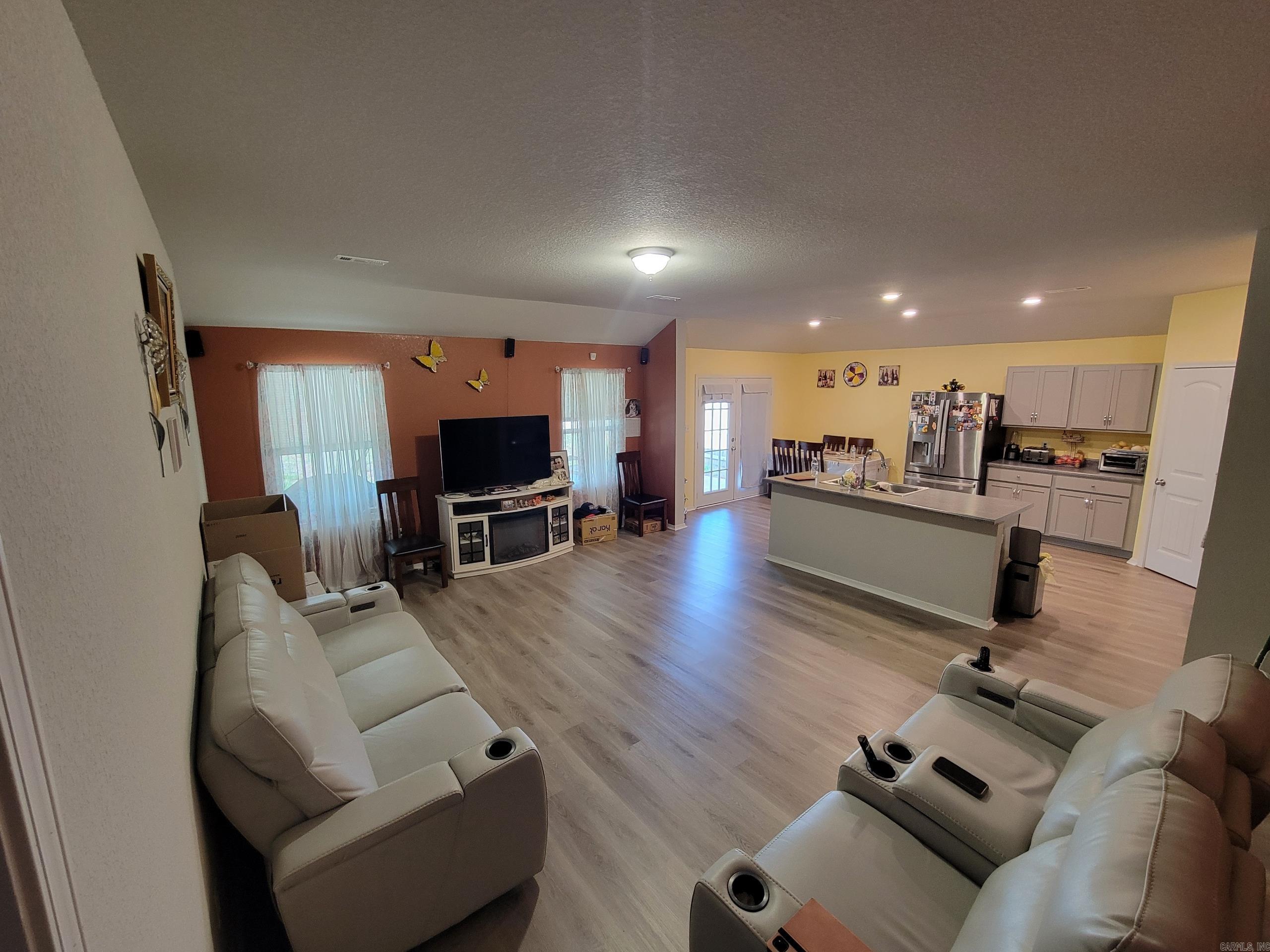 27 Curly Leaf  Conway, AR