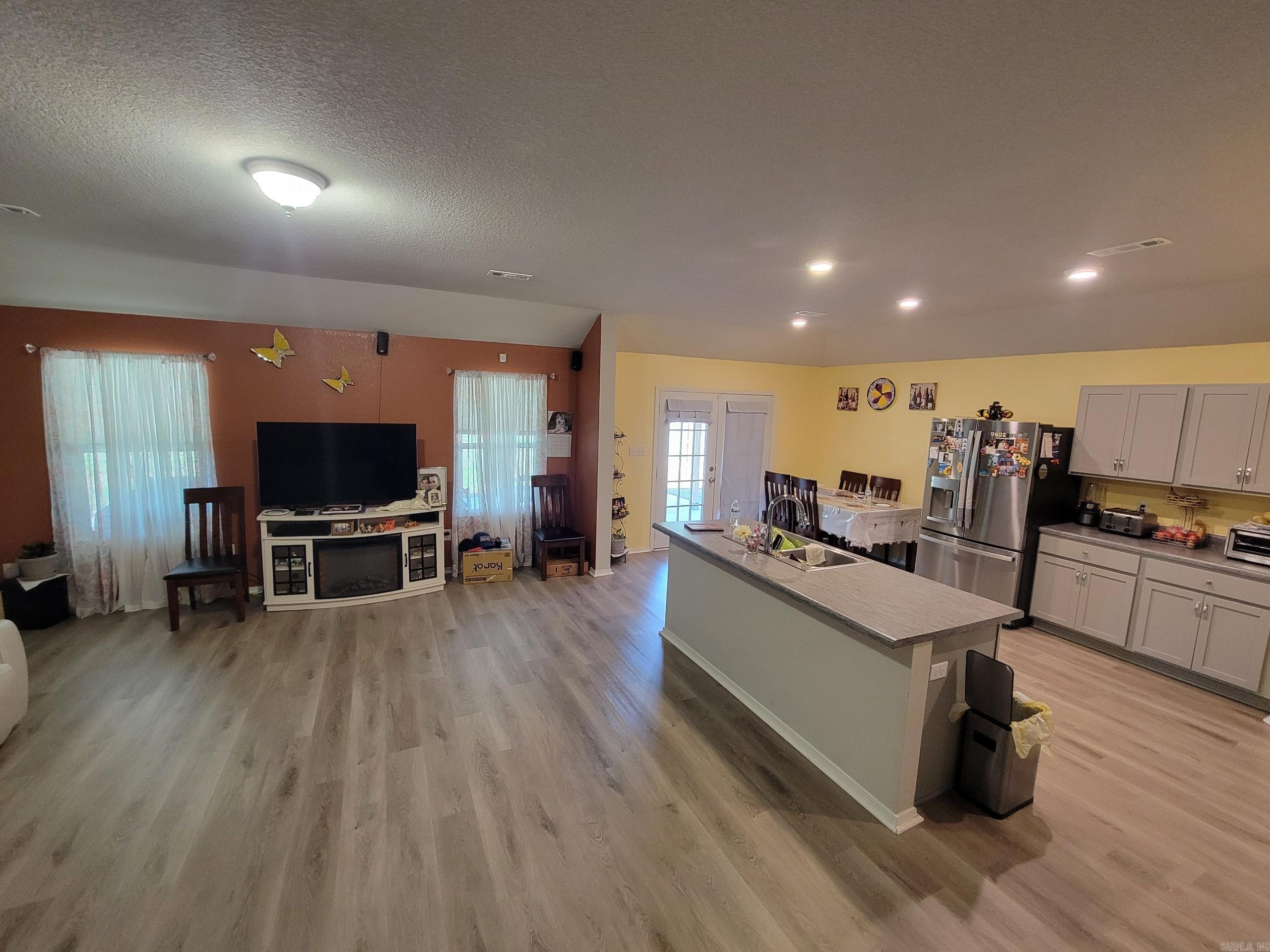 27 Curly Leaf  Conway, AR