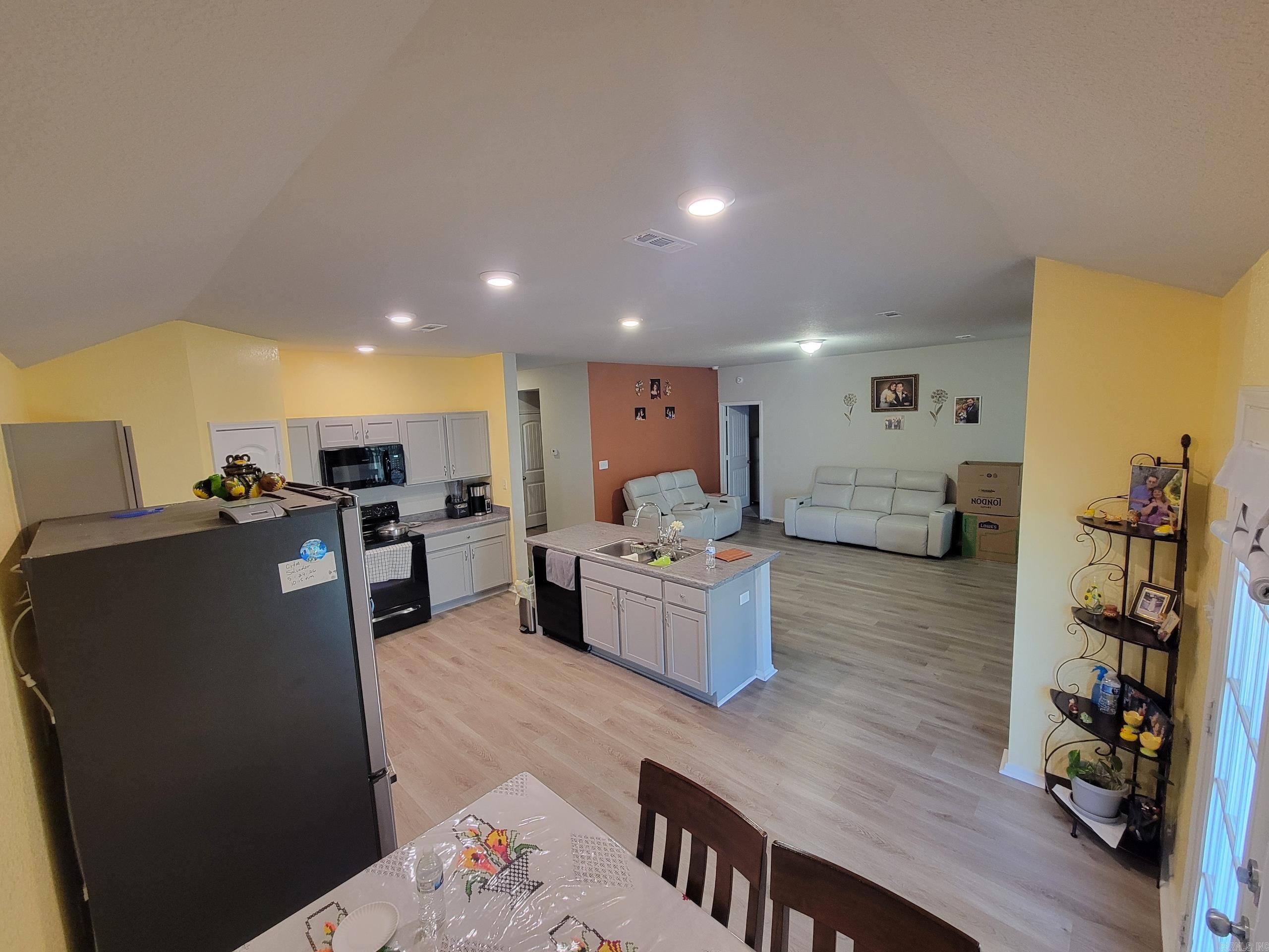 27 Curly Leaf  Conway, AR