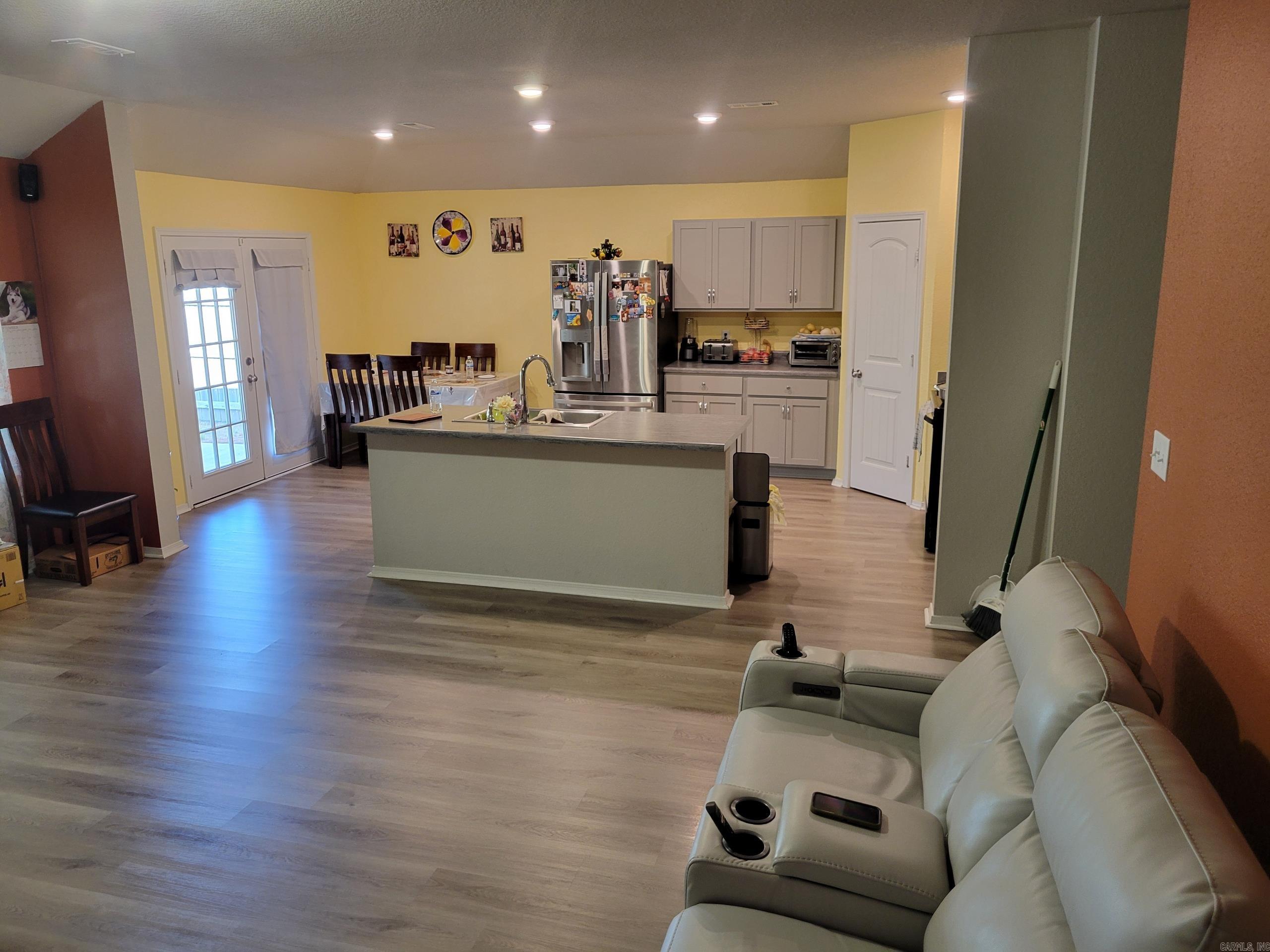 27 Curly Leaf  Conway, AR