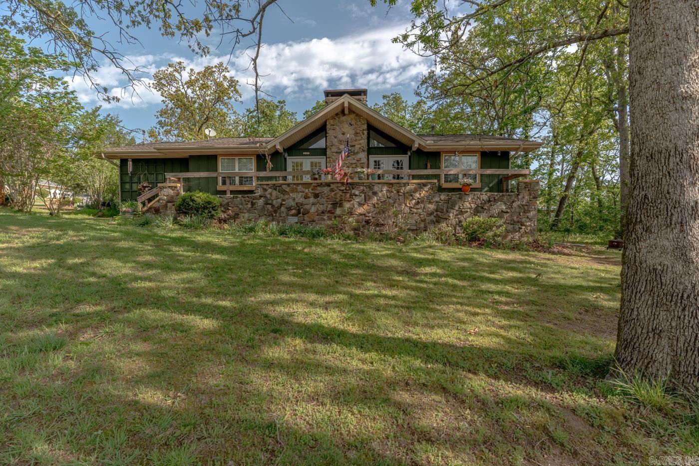 208 Fairway Dr  Horseshoe Bend, AR
