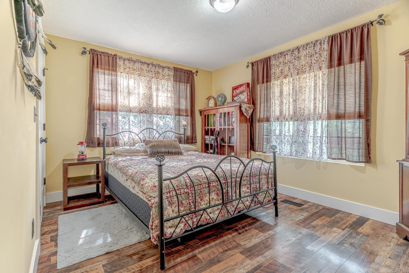 208 Fairway Dr  Horseshoe Bend, AR