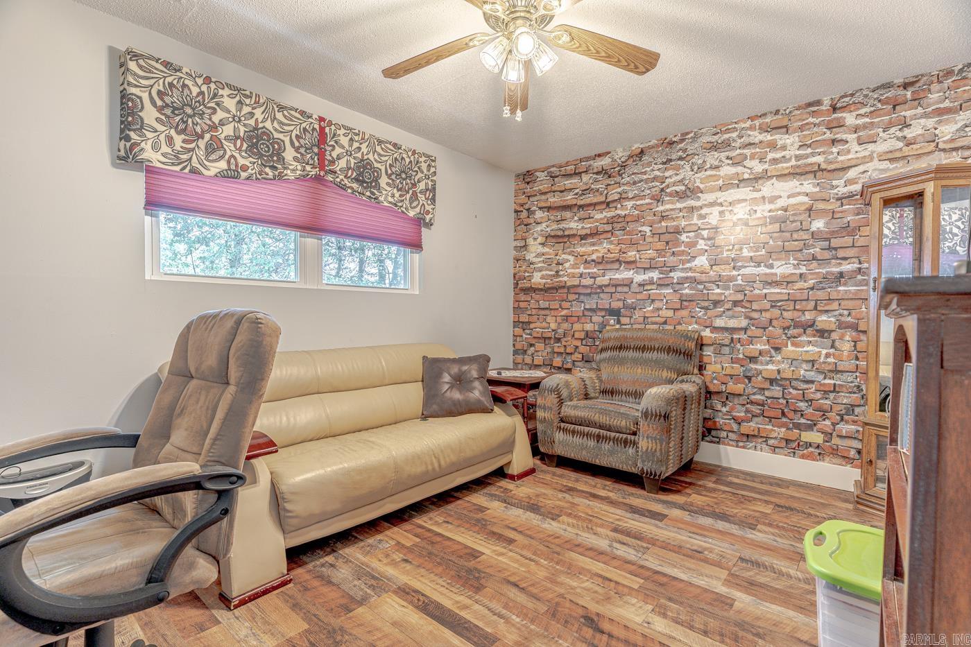 208 Fairway Dr  Horseshoe Bend, AR