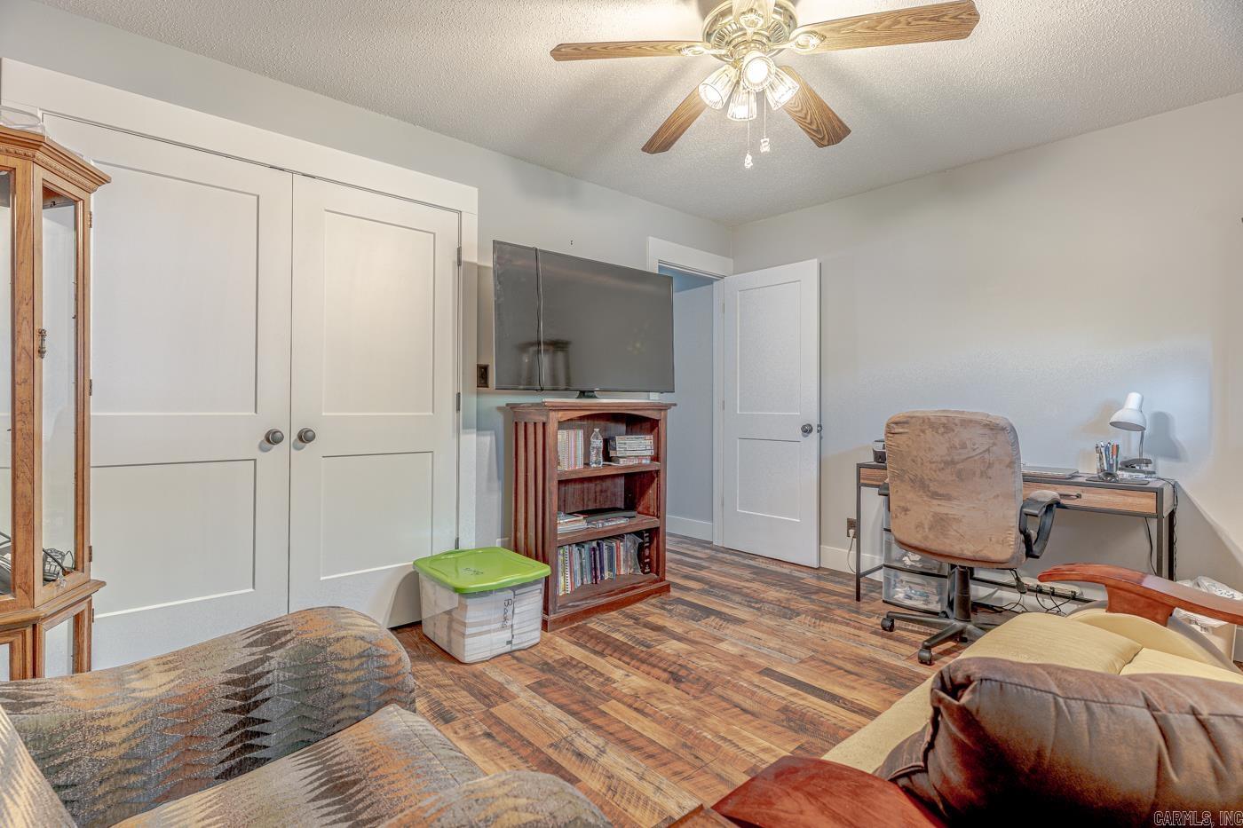 208 Fairway Dr  Horseshoe Bend, AR