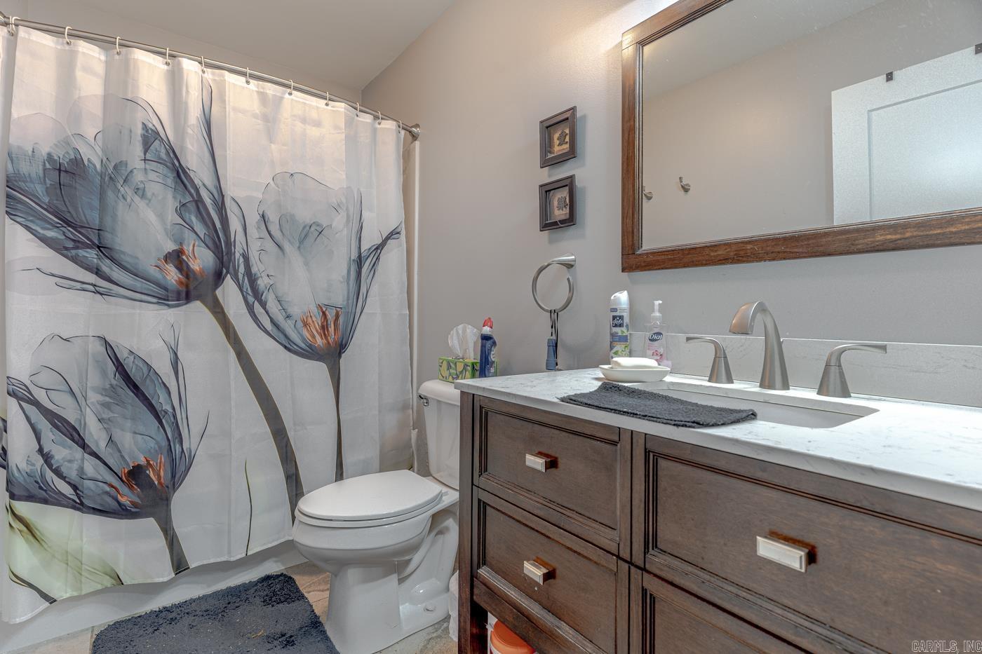 208 Fairway Dr  Horseshoe Bend, AR