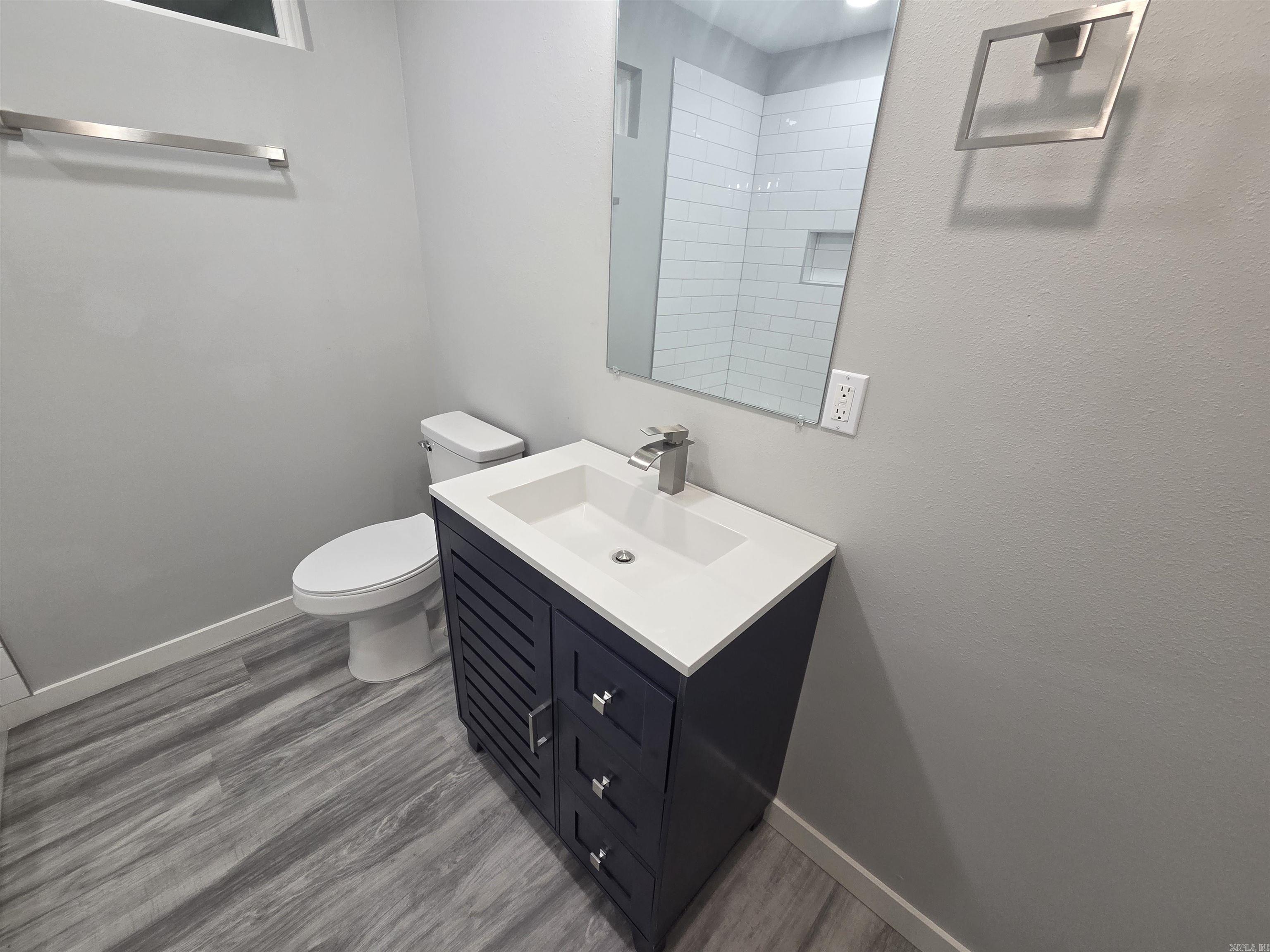 305 Thomas Circle  Lonoke, AR