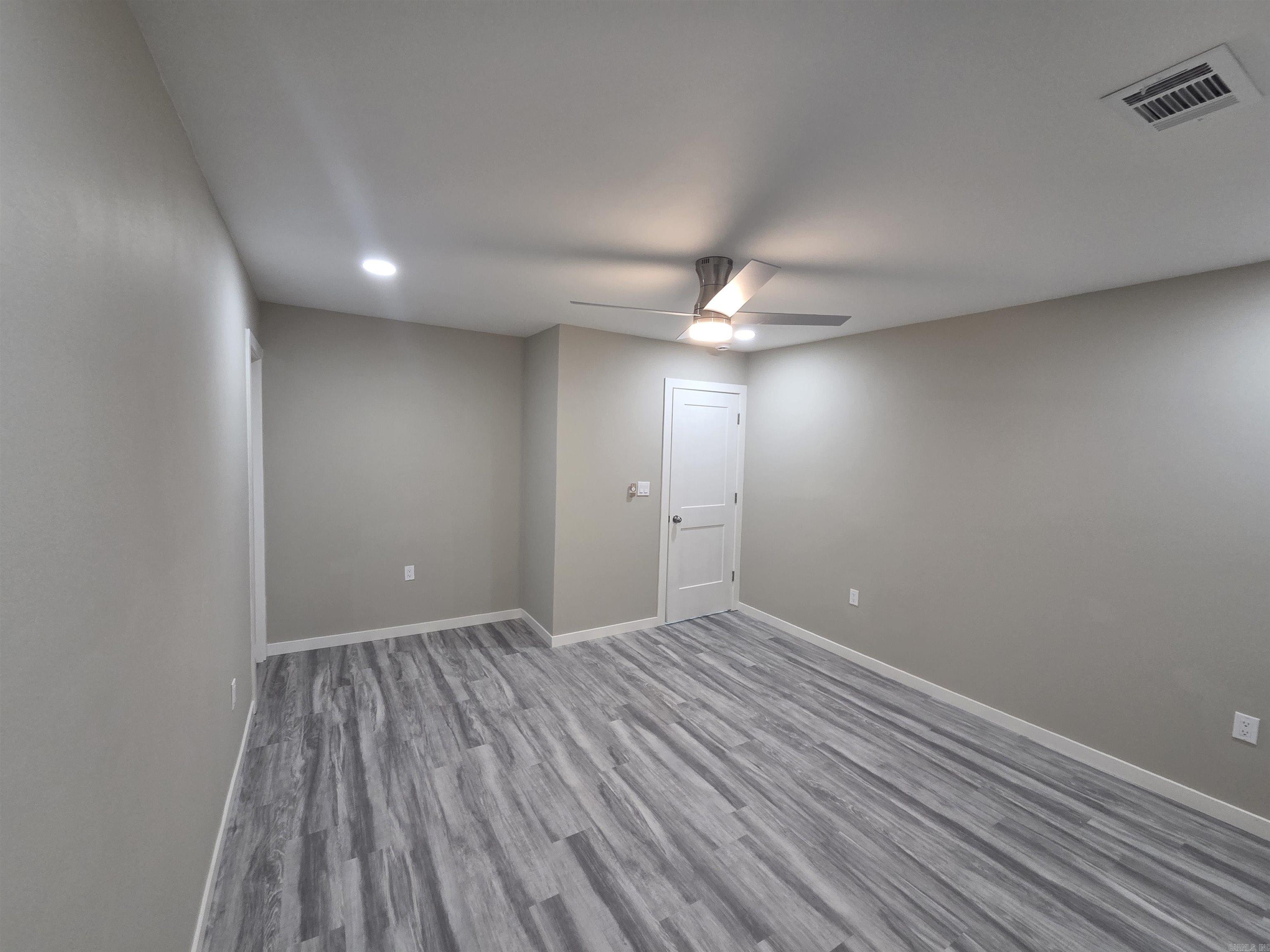 305 Thomas Circle  Lonoke, AR