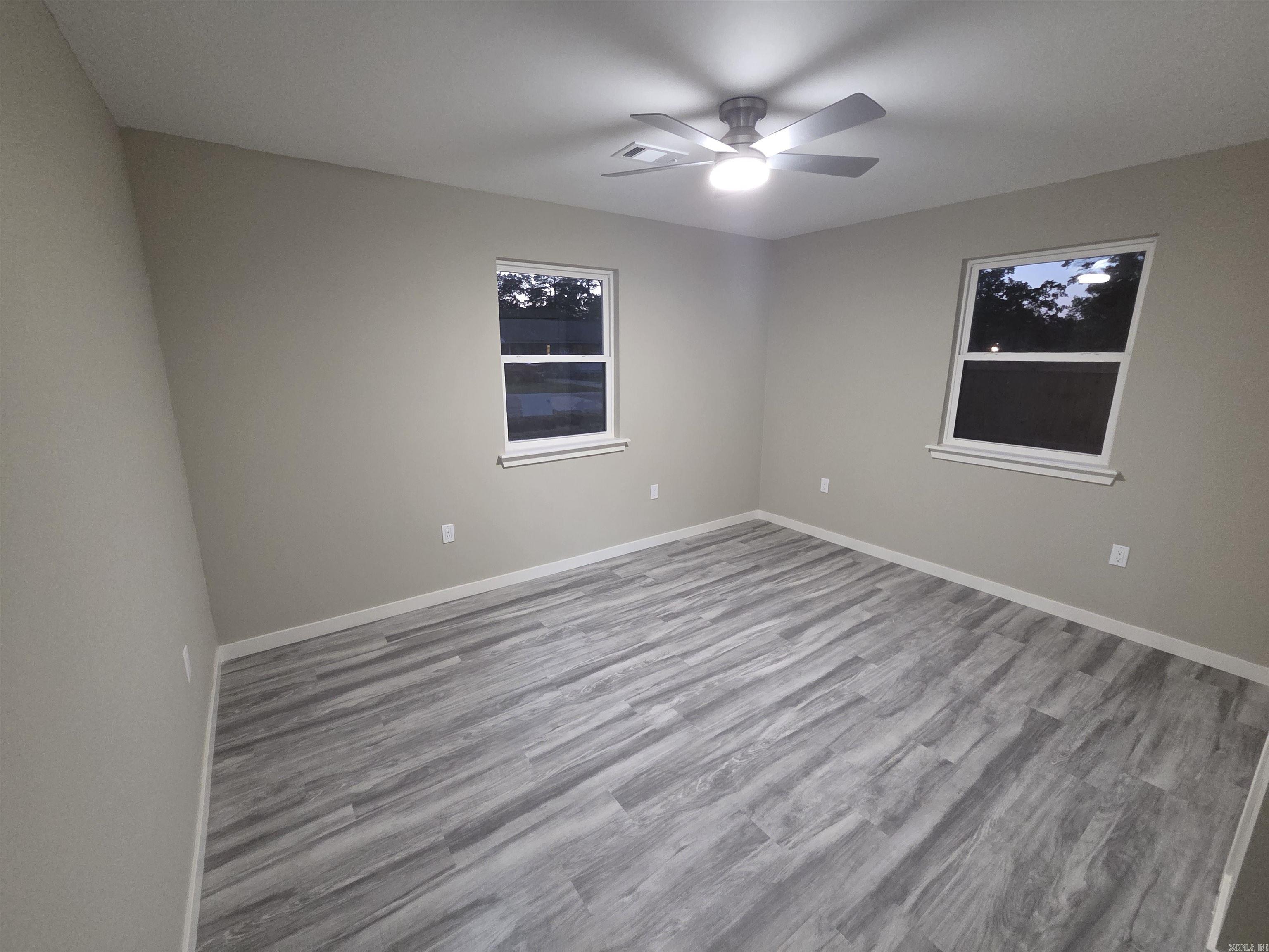 305 Thomas Circle  Lonoke, AR