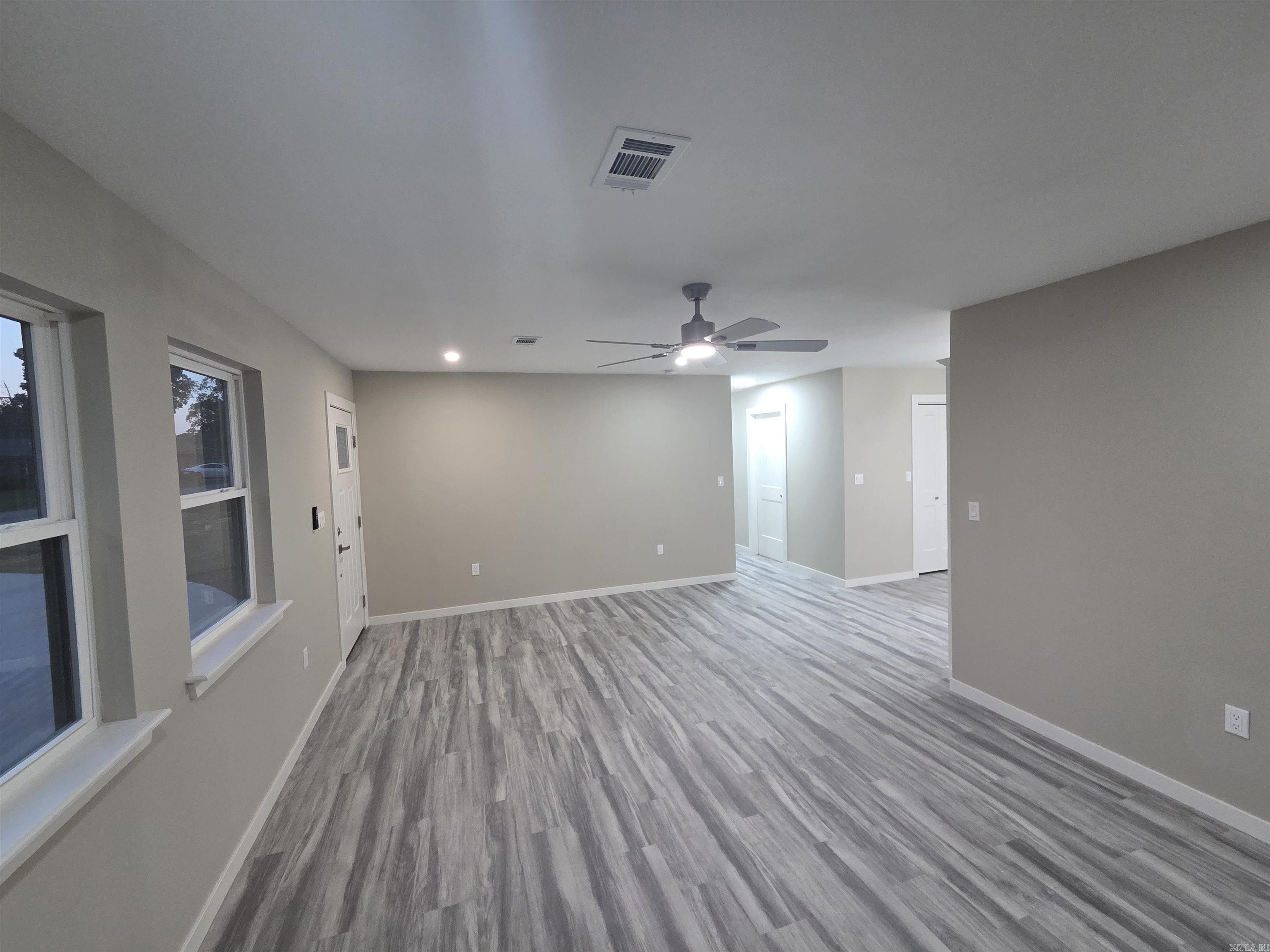 305 Thomas Circle  Lonoke, AR