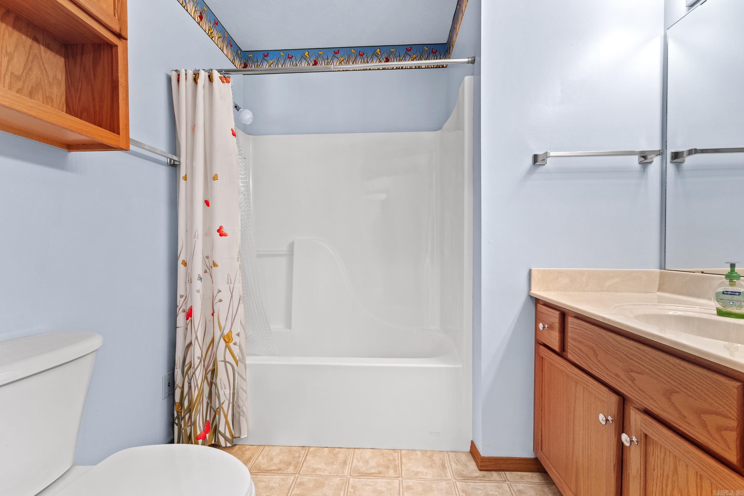 1223 Willowbrook Drive  Mountain Home, AR