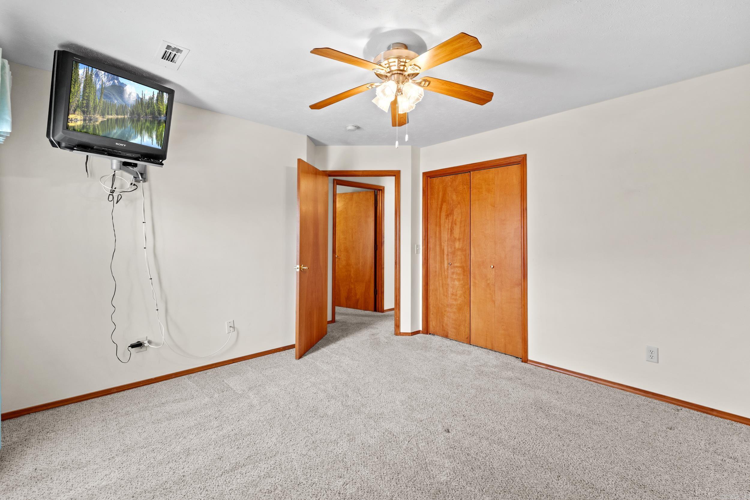 1223 Willowbrook Drive  Mountain Home, AR