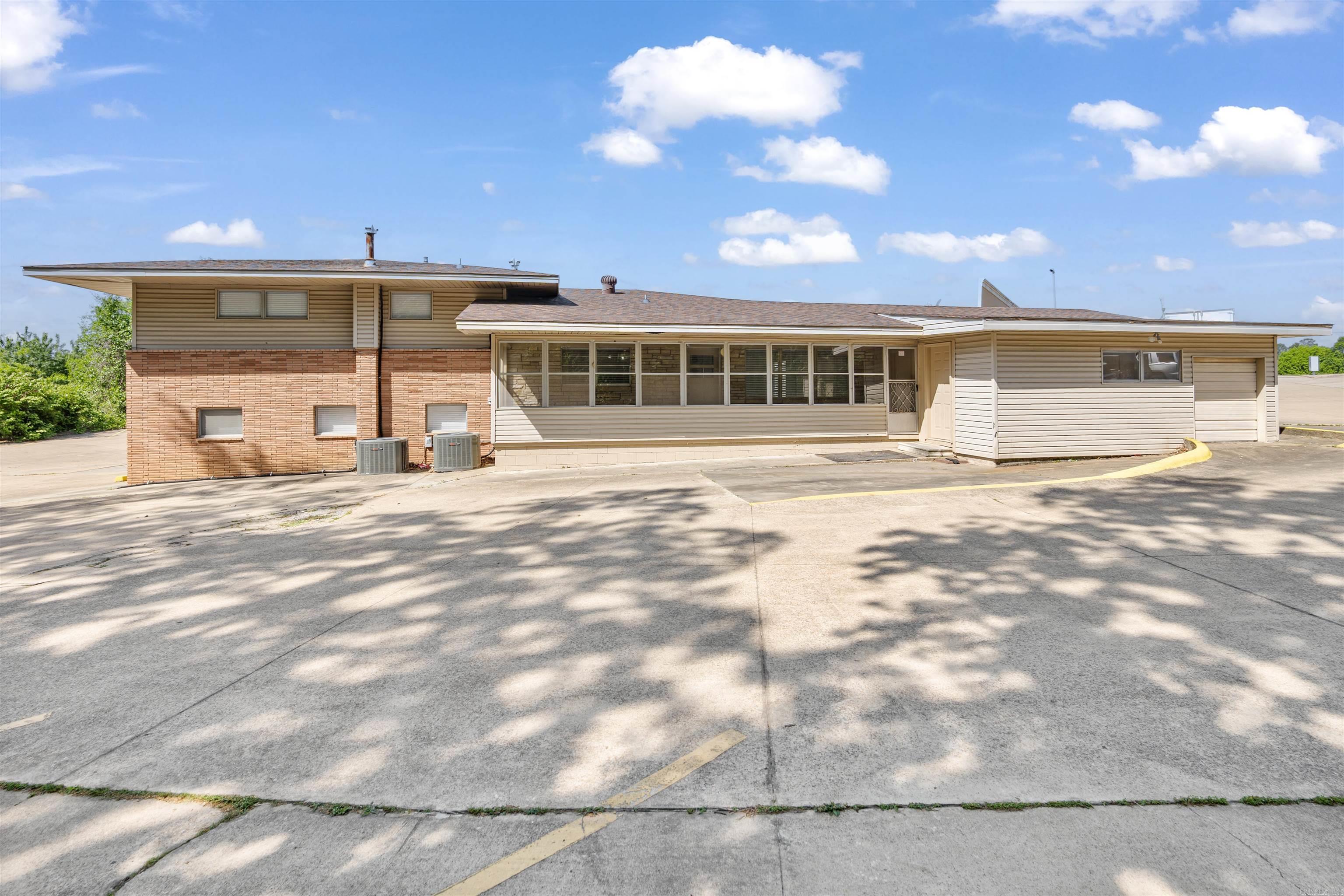 1011 Linwood  Paragould, AR