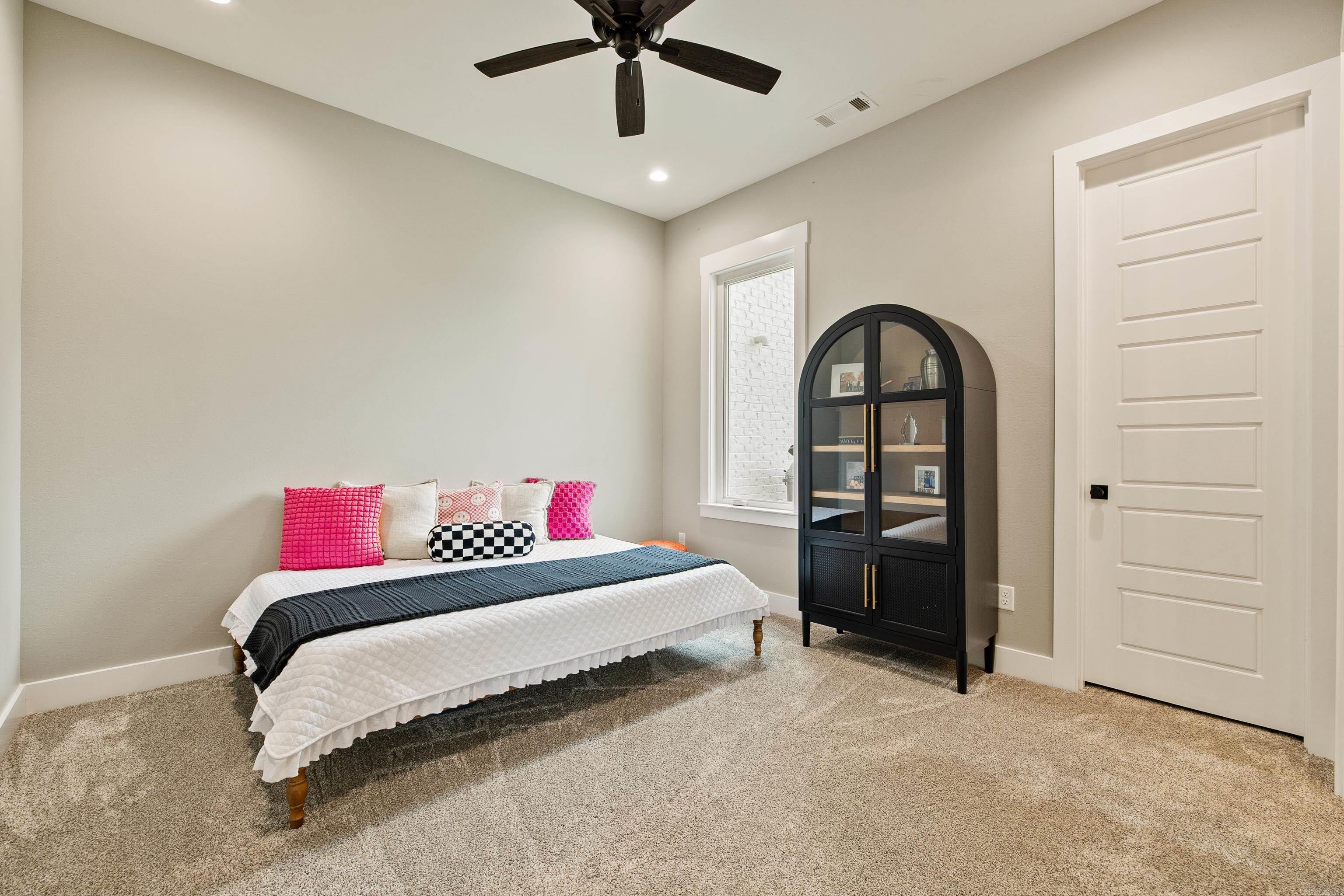 4905 Lake Vista  Benton, AR