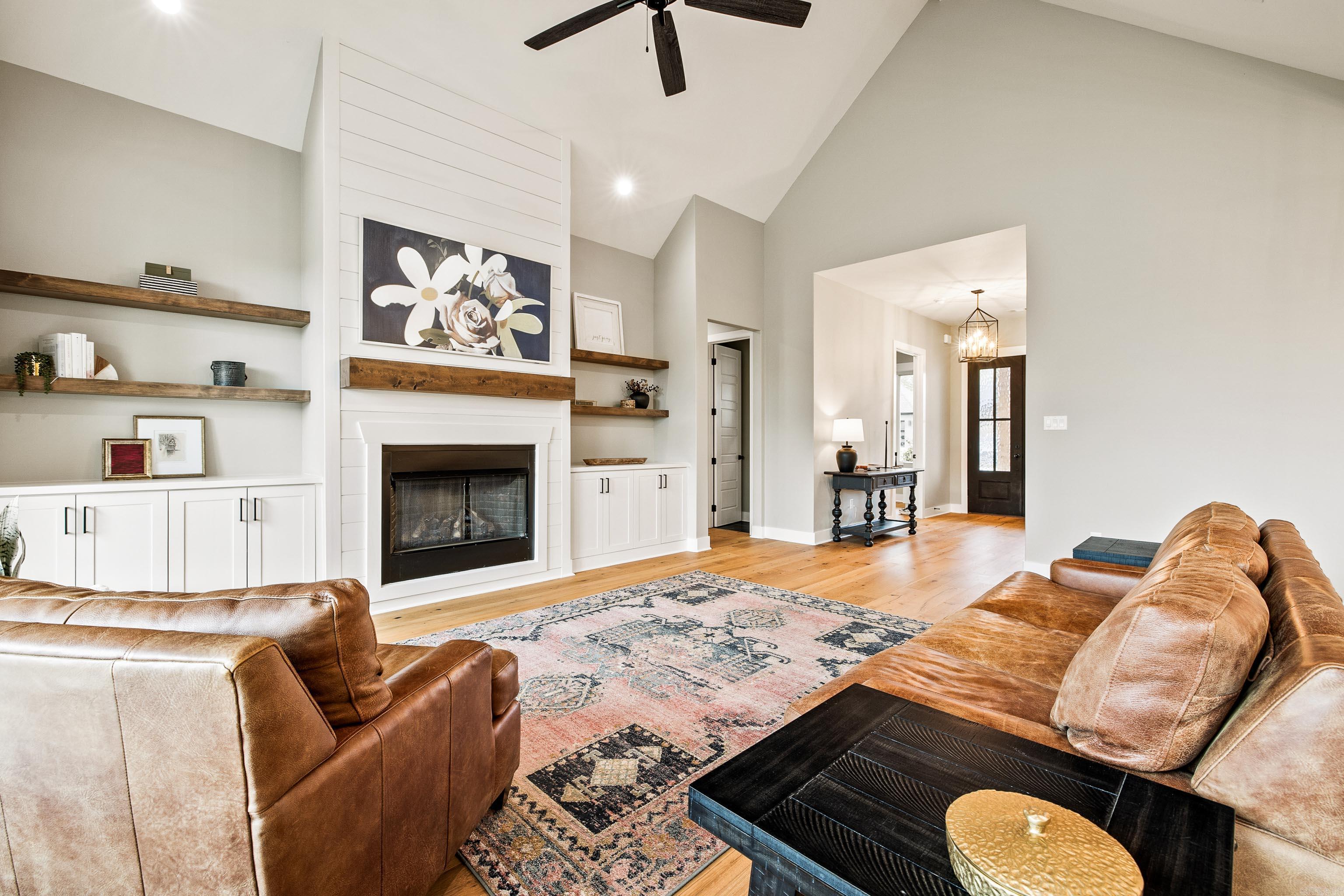 4905 Lake Vista  Benton, AR