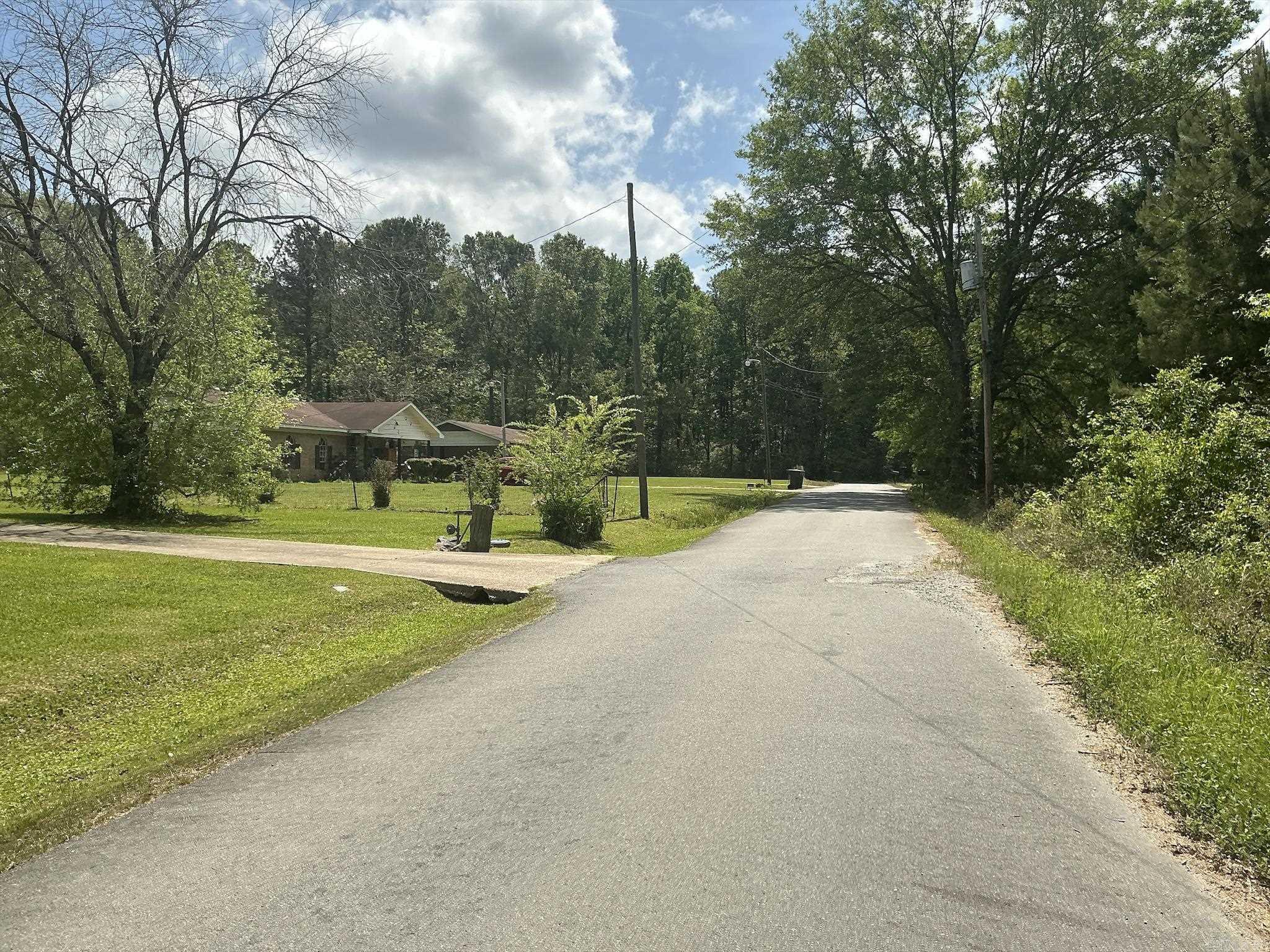 311 Penn Road  Crossett, AR