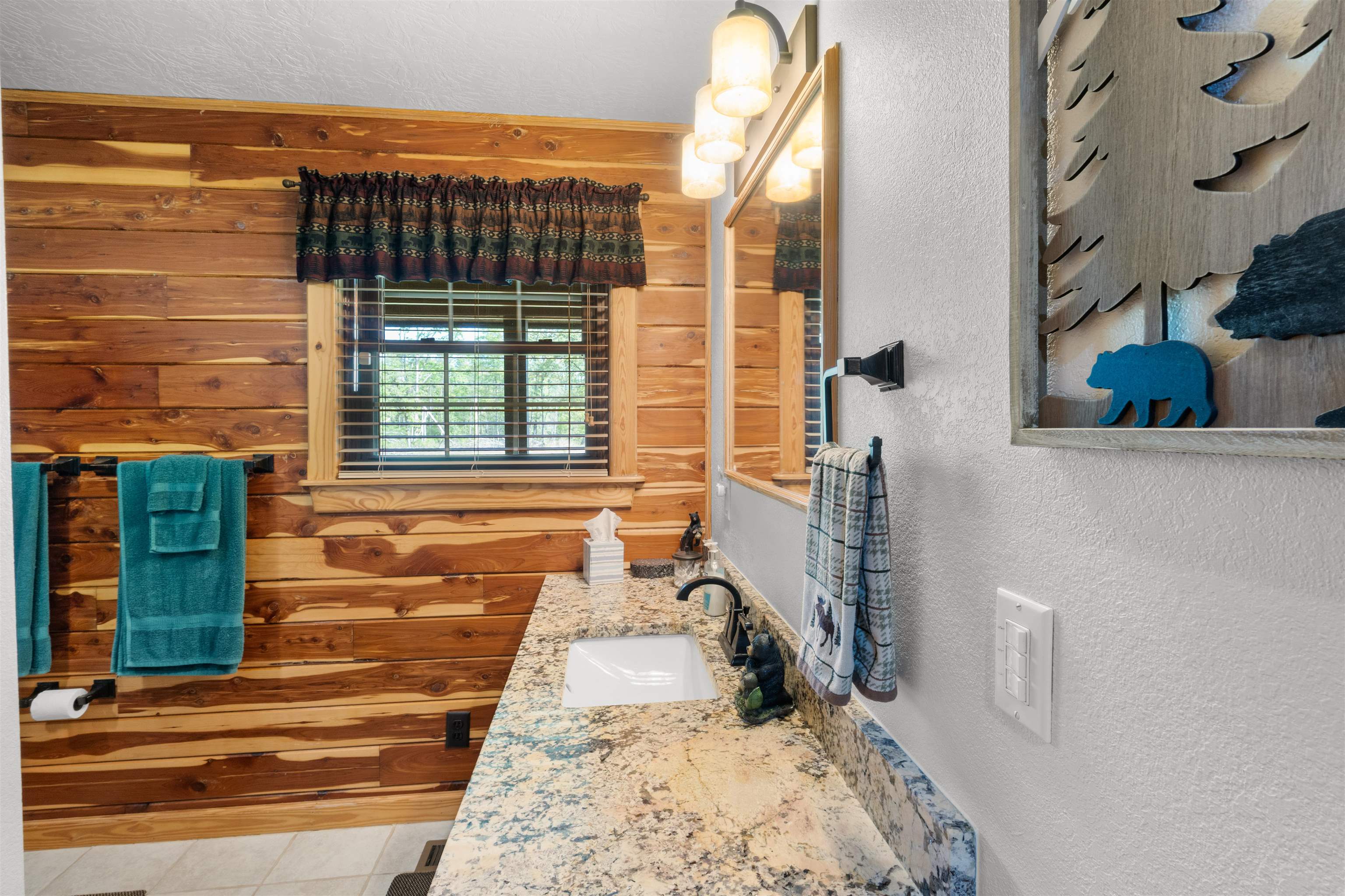 854 Hurricane Creek Rd.  Melbourne, AR