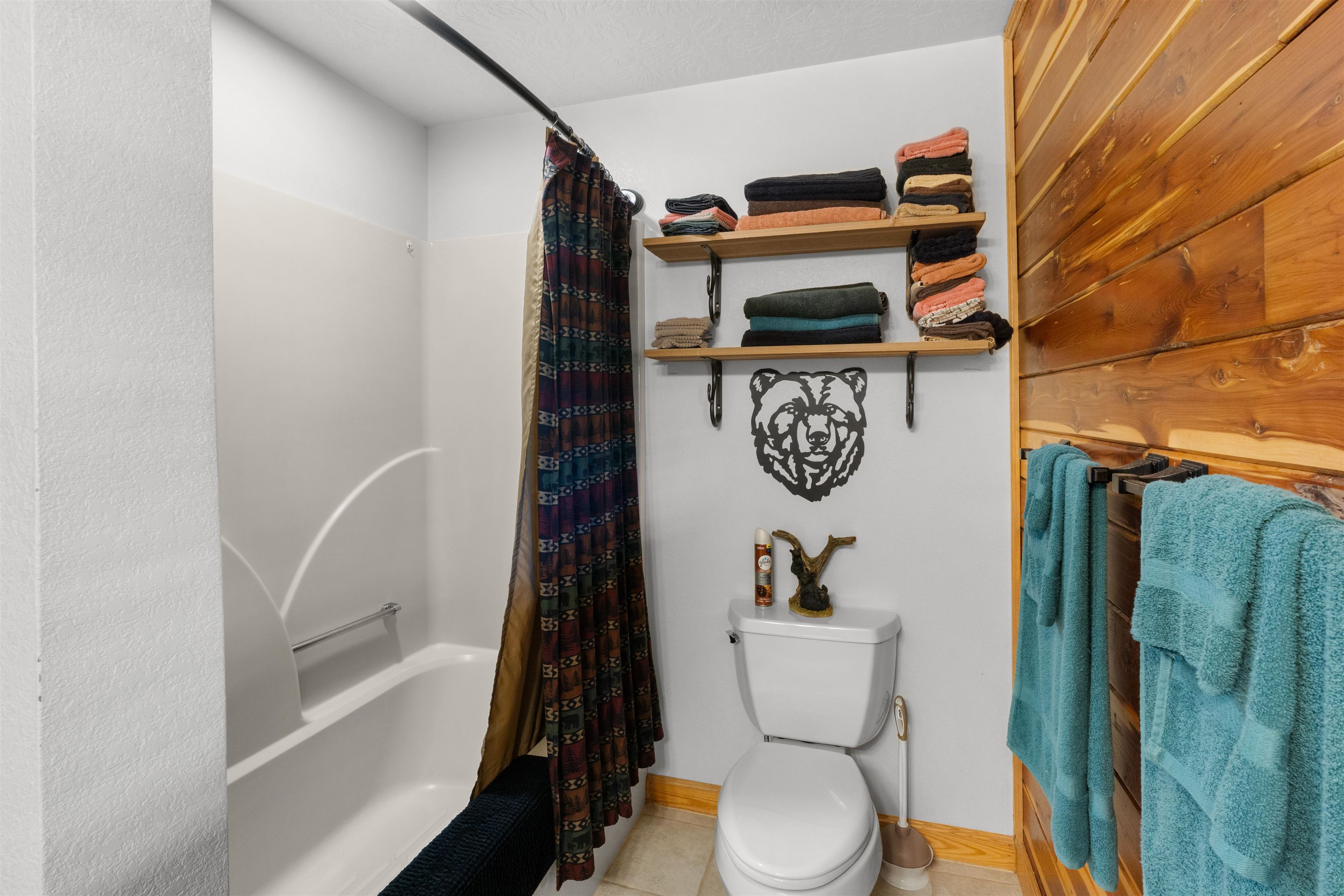 854 Hurricane Creek Rd.  Melbourne, AR