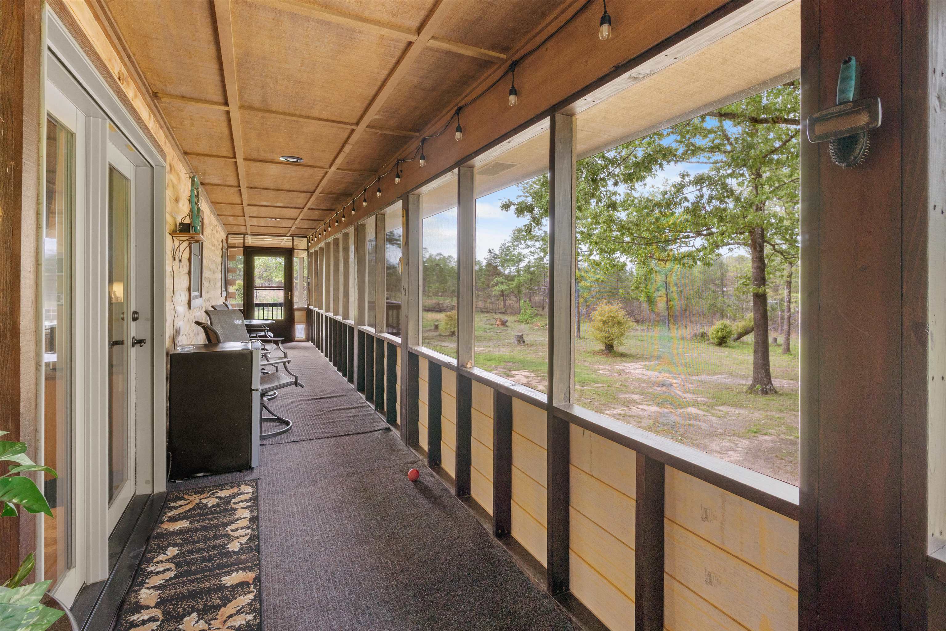 854 Hurricane Creek Rd.  Melbourne, AR