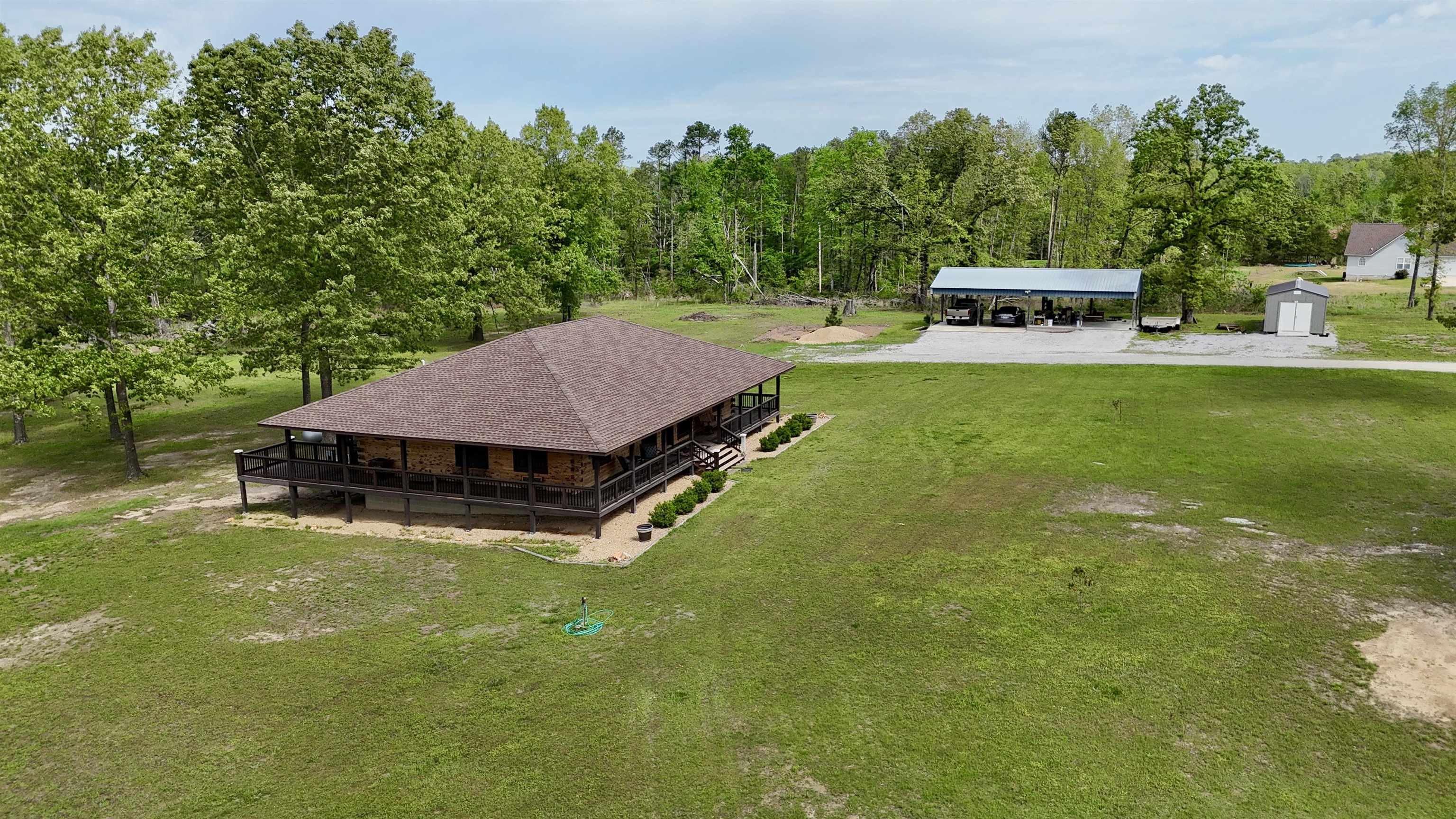 854 Hurricane Creek Rd.  Melbourne, AR