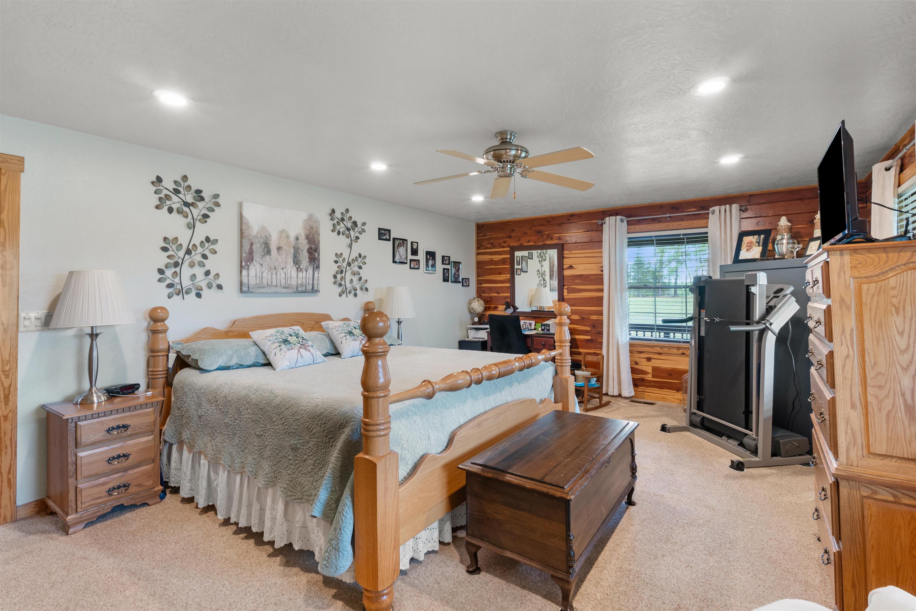 854 Hurricane Creek Rd.  Melbourne, AR