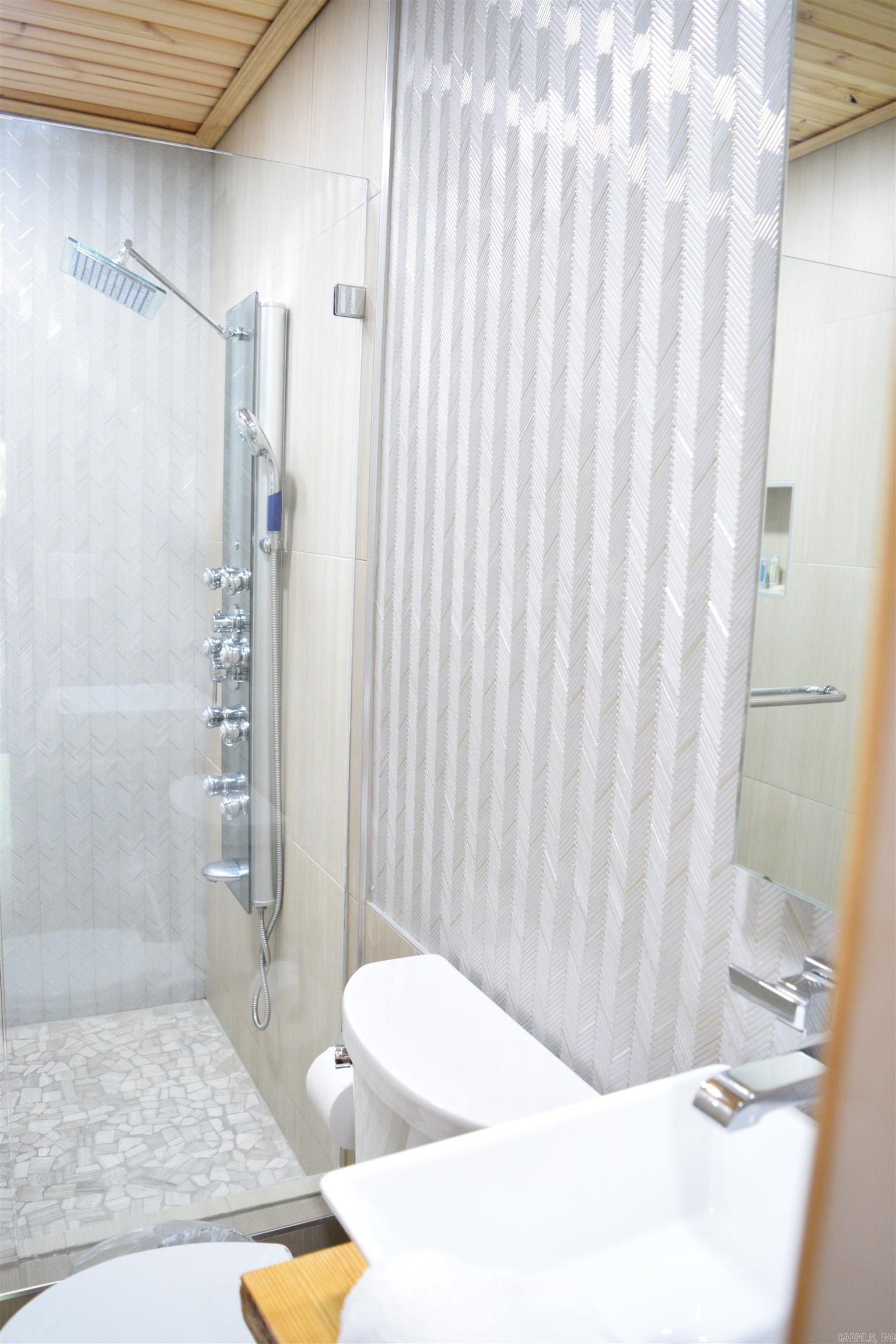 554 Emerald Cove  Shirley, AR