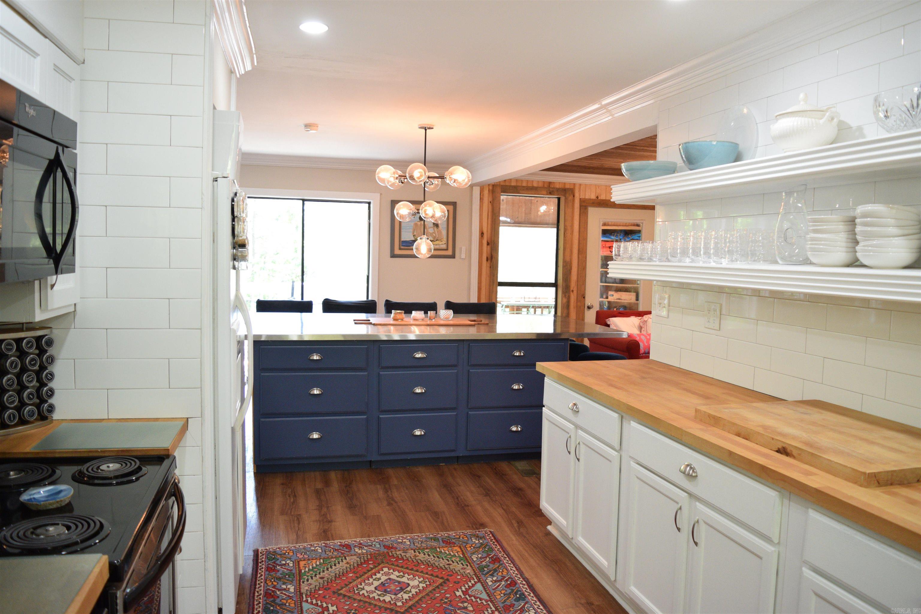 554 Emerald Cove  Shirley, AR