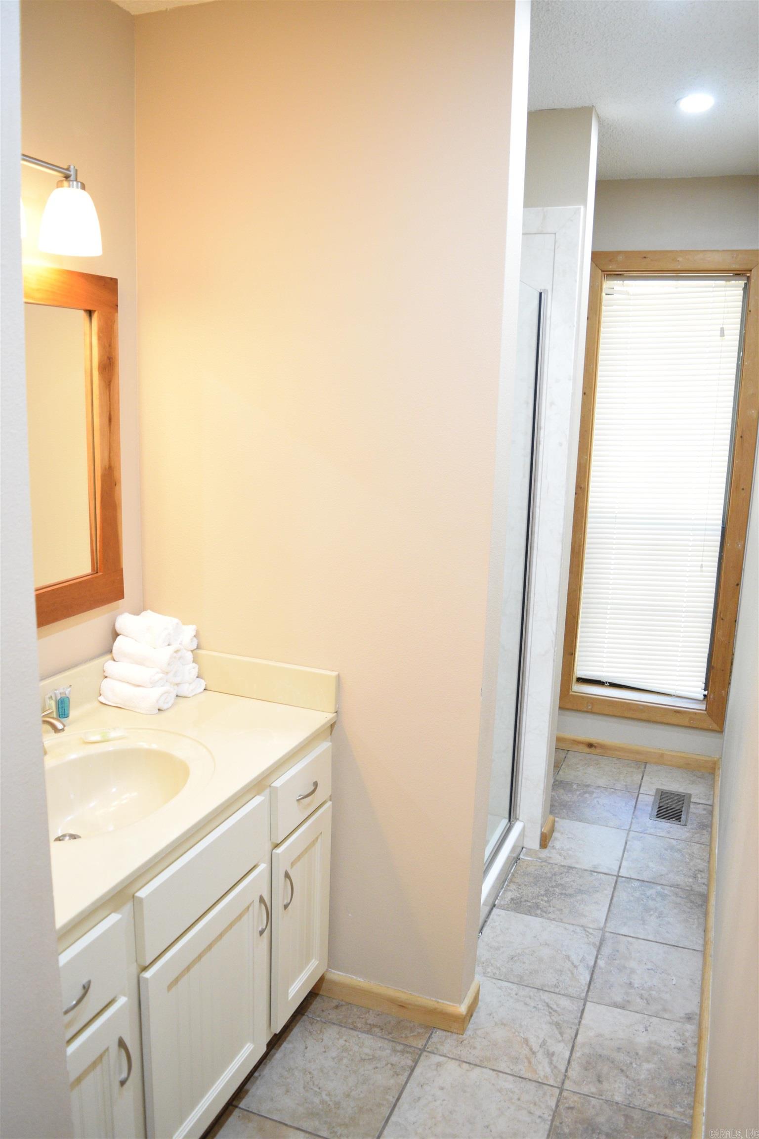 554 Emerald Cove  Shirley, AR