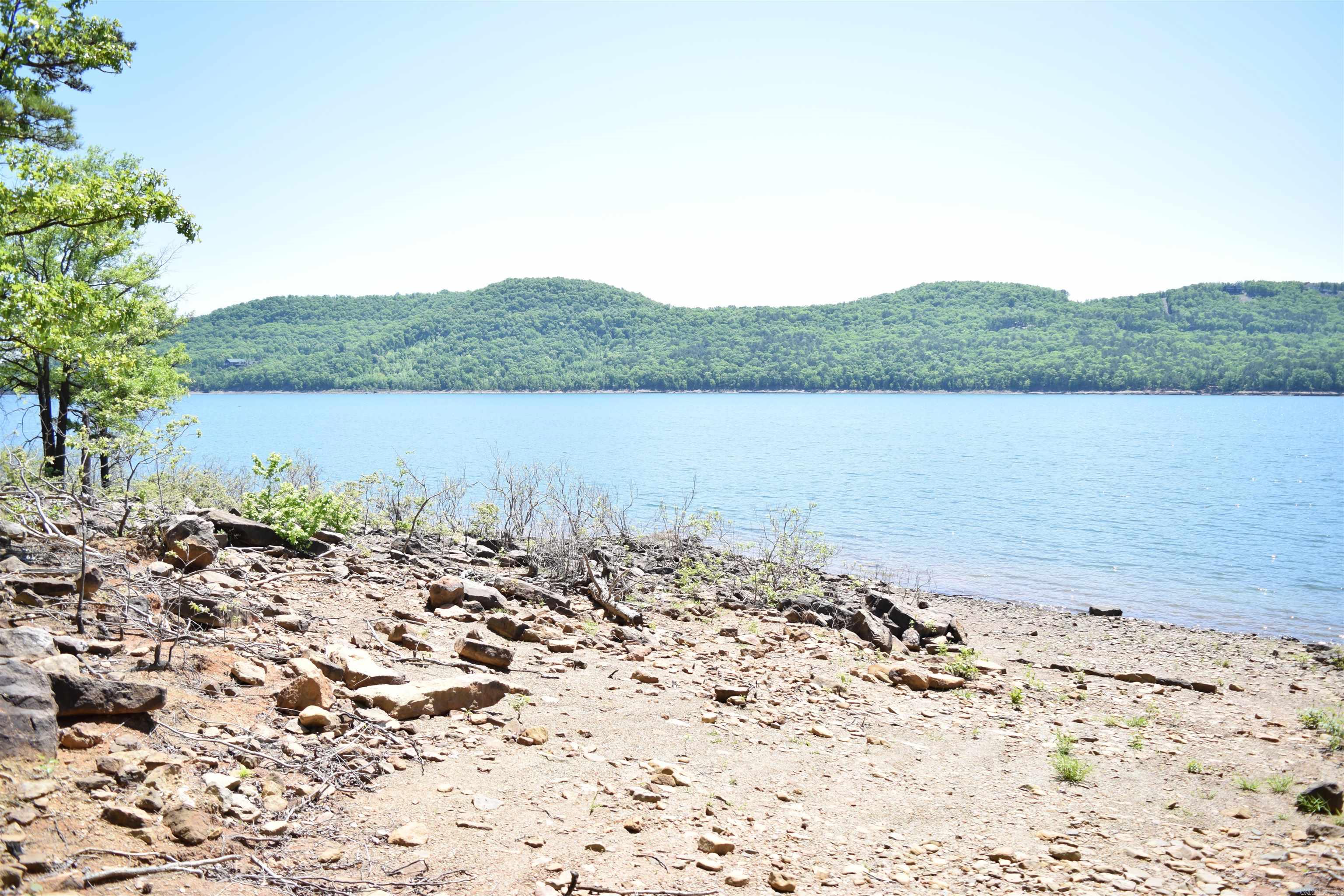 554 Emerald Cove  Shirley, AR