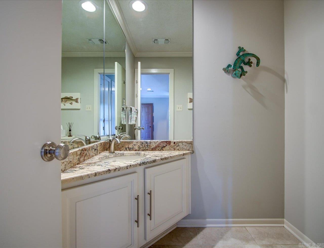 160 Long Island Bay  Hot Springs, AR