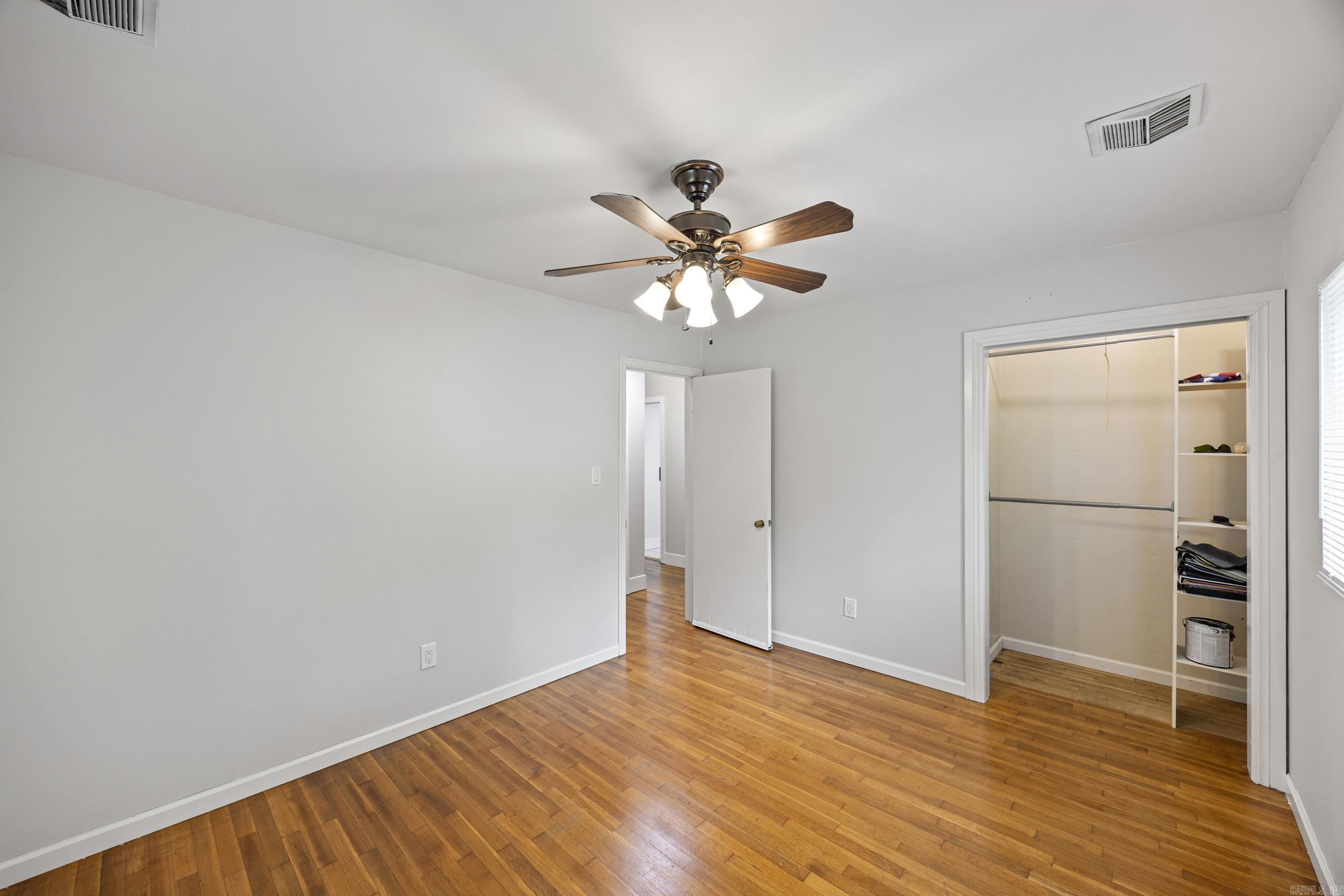 1904 S Boulder  Russellville, AR