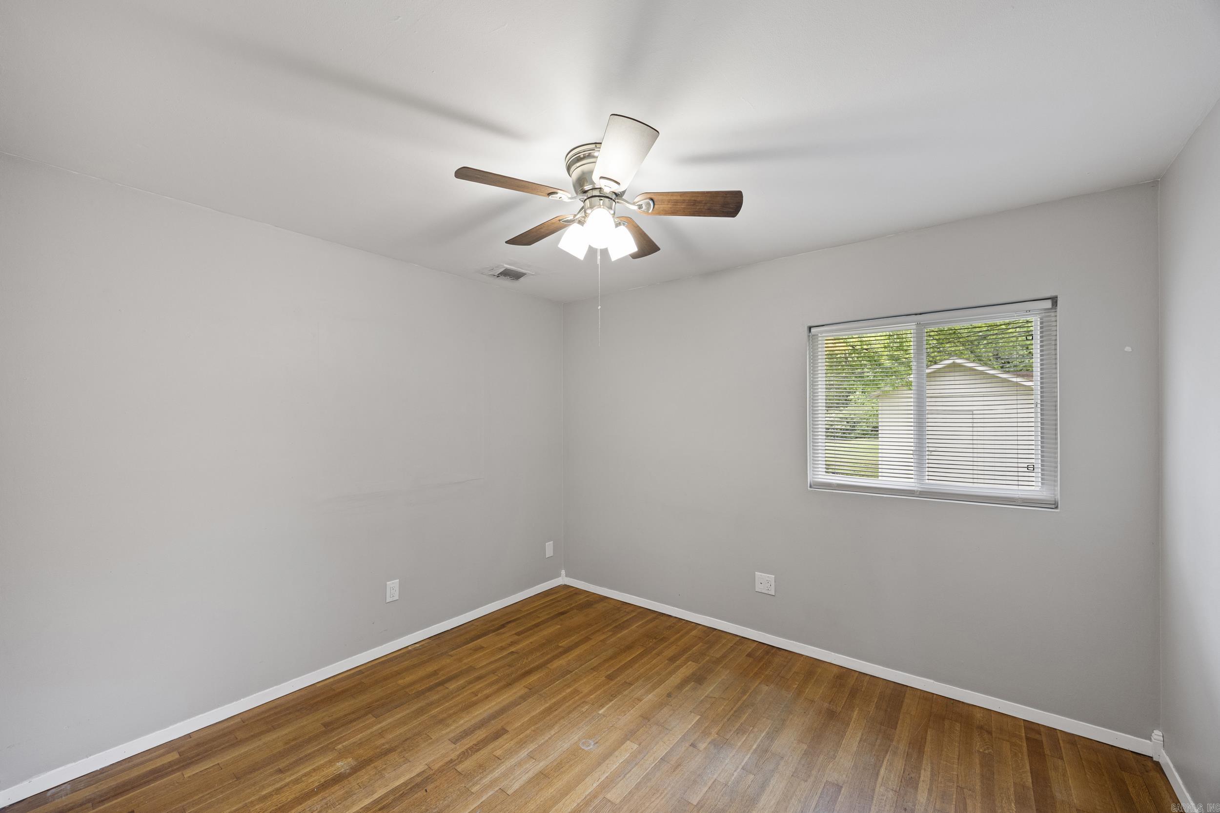 1904 S Boulder  Russellville, AR