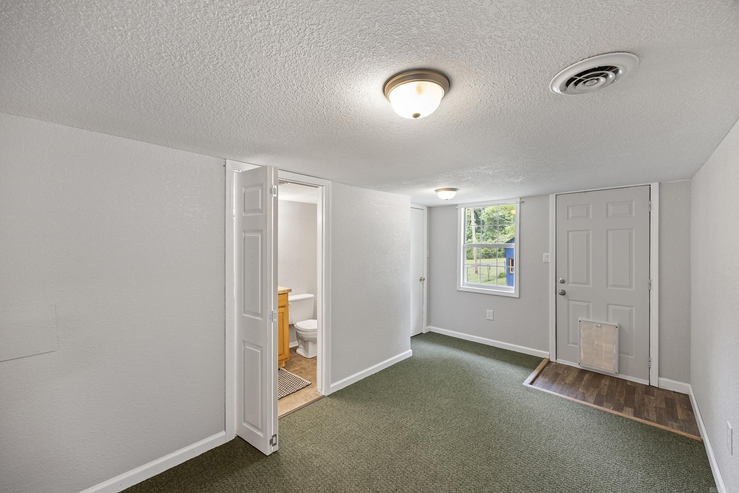 1904 S Boulder  Russellville, AR