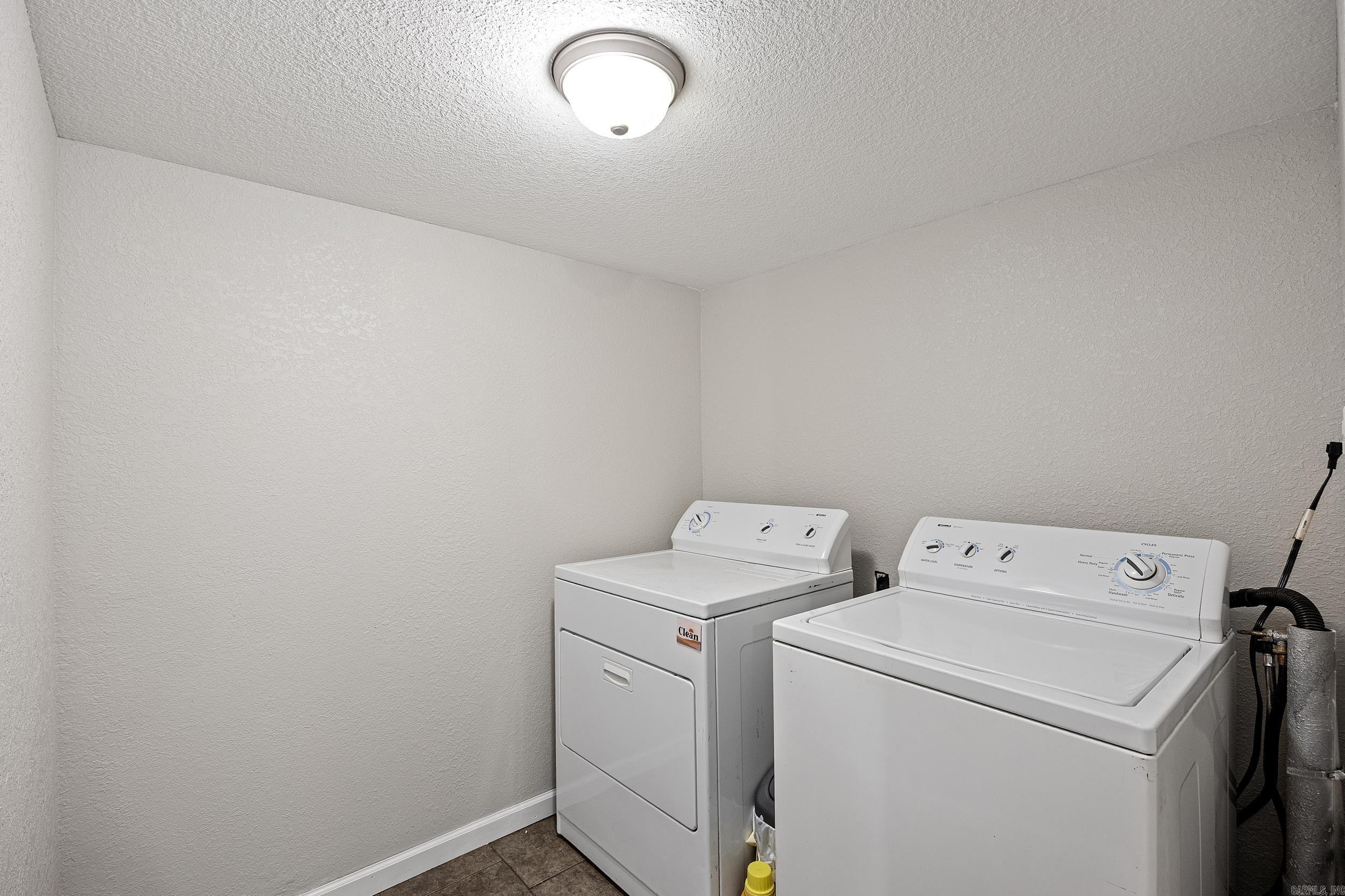 1904 S Boulder  Russellville, AR