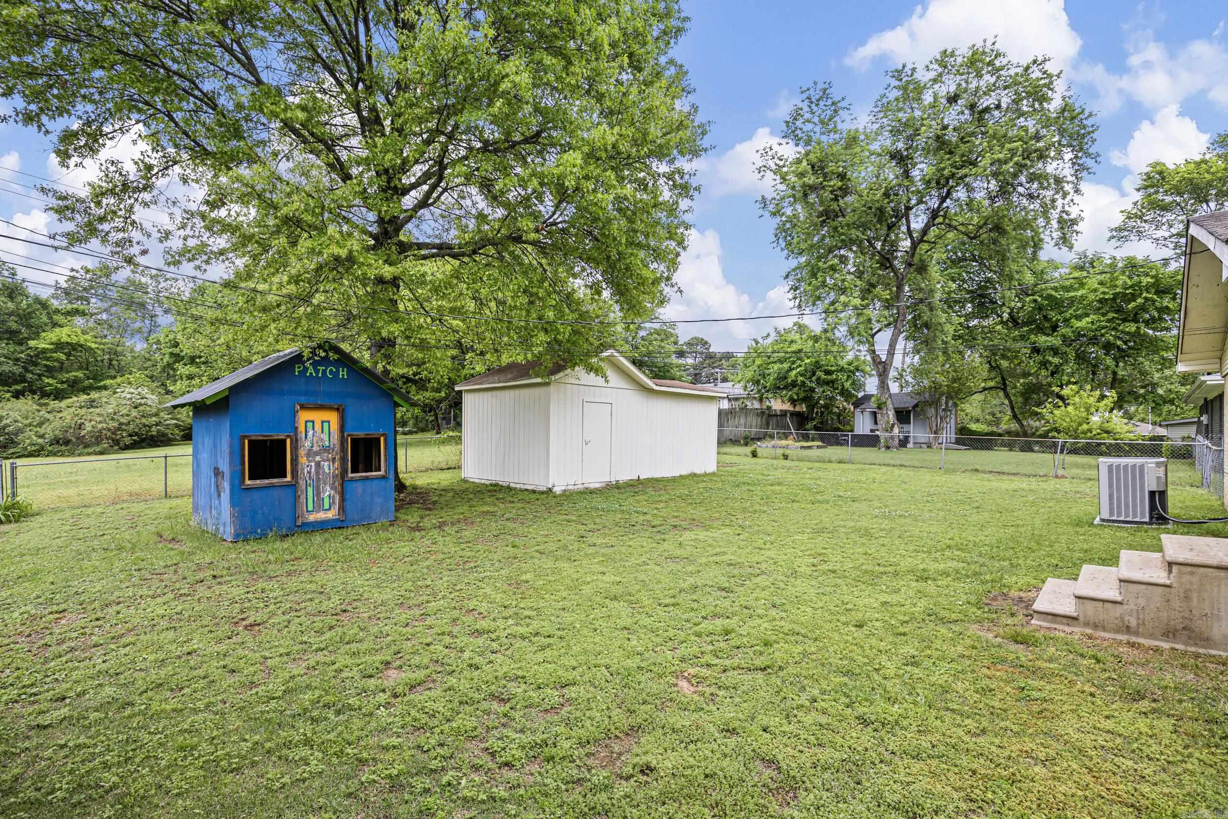 1904 S Boulder  Russellville, AR