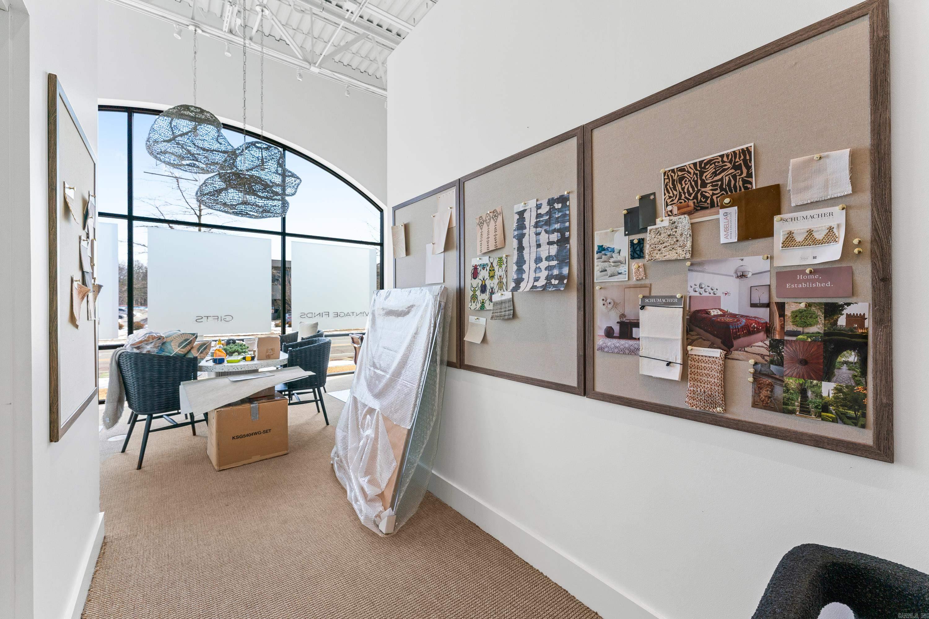 3945 N Vantage  Fayetteville, AR