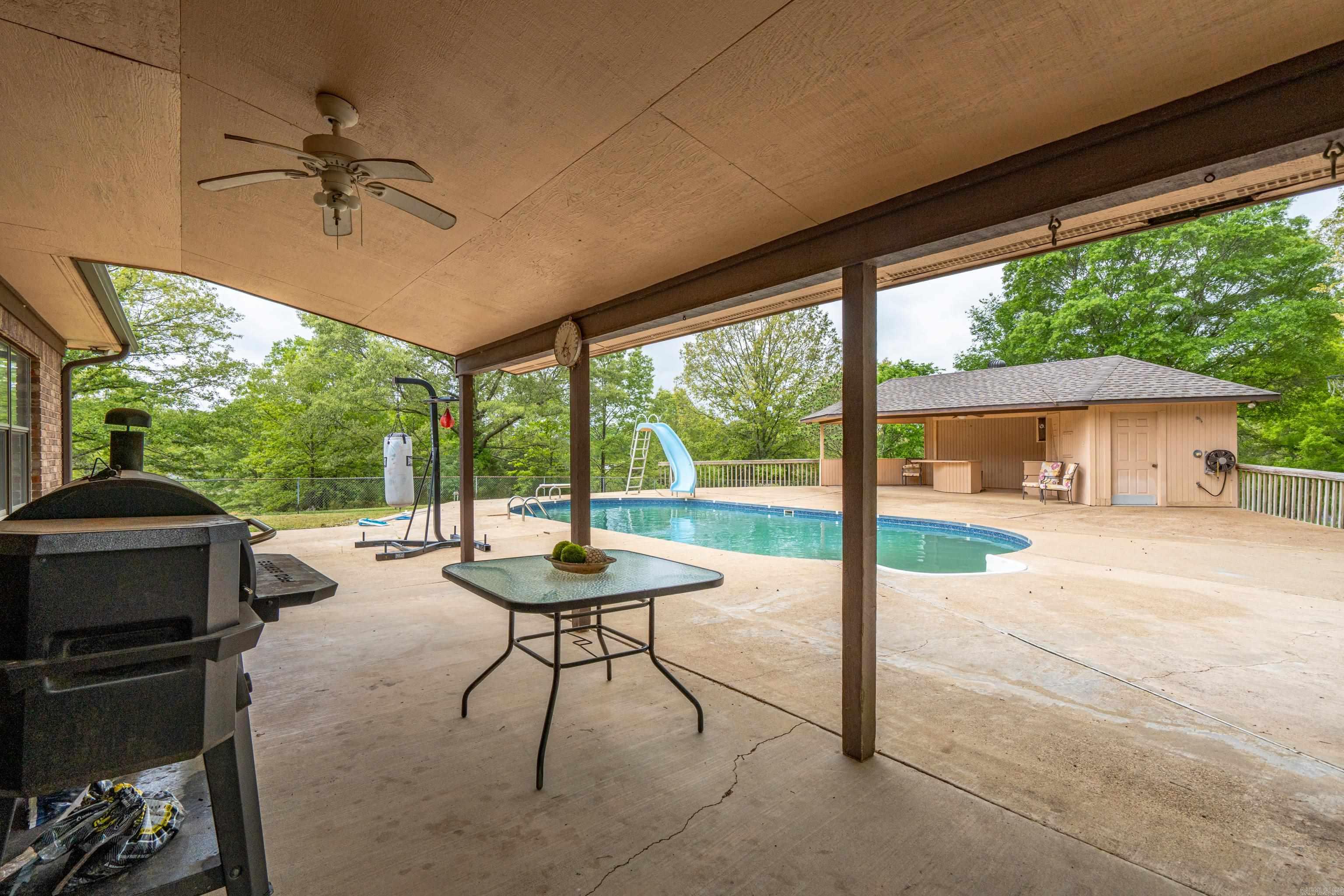 324 Farquharson Ln  Pearcy, AR