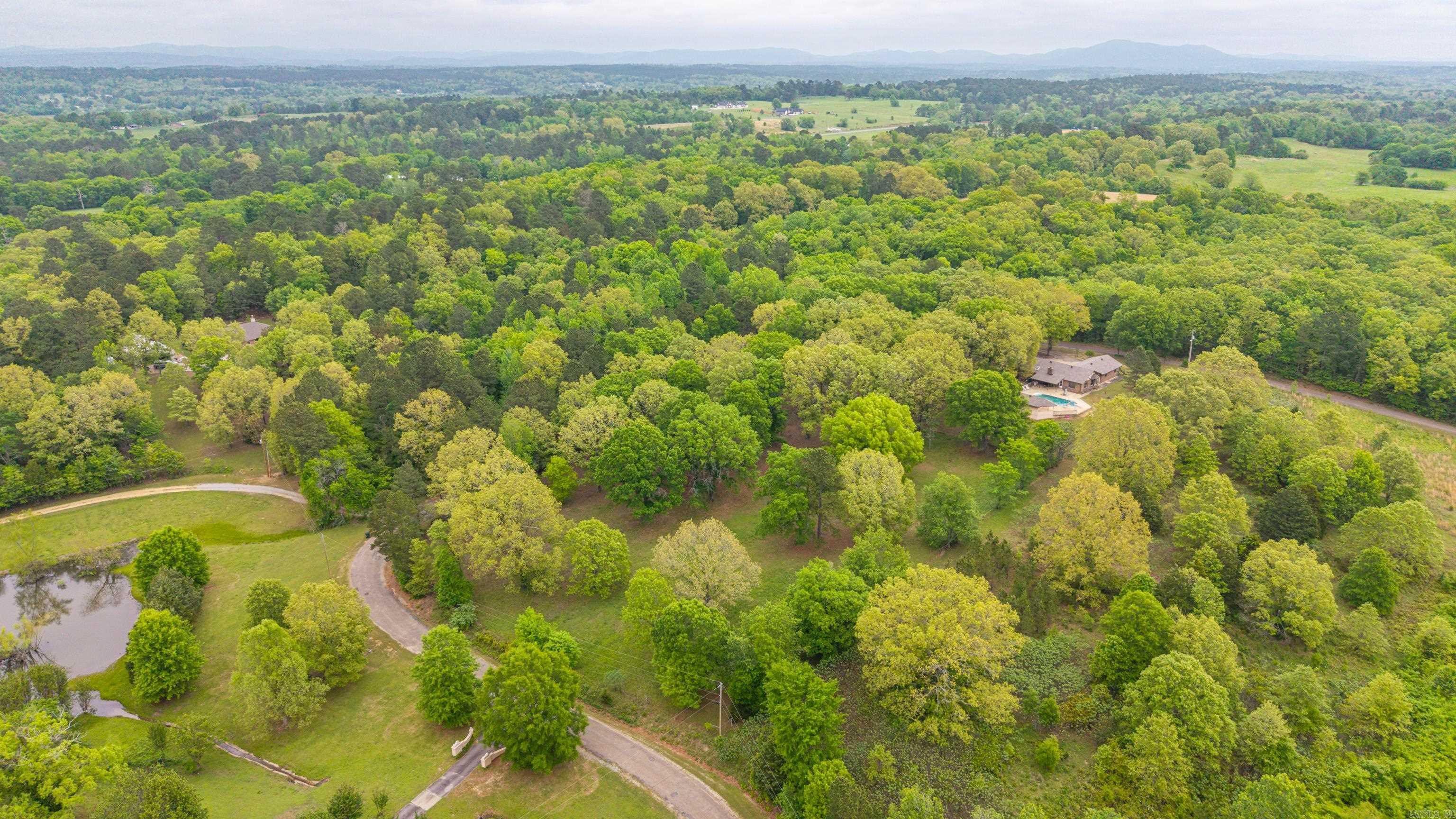 324 Farquharson Ln  Pearcy, AR