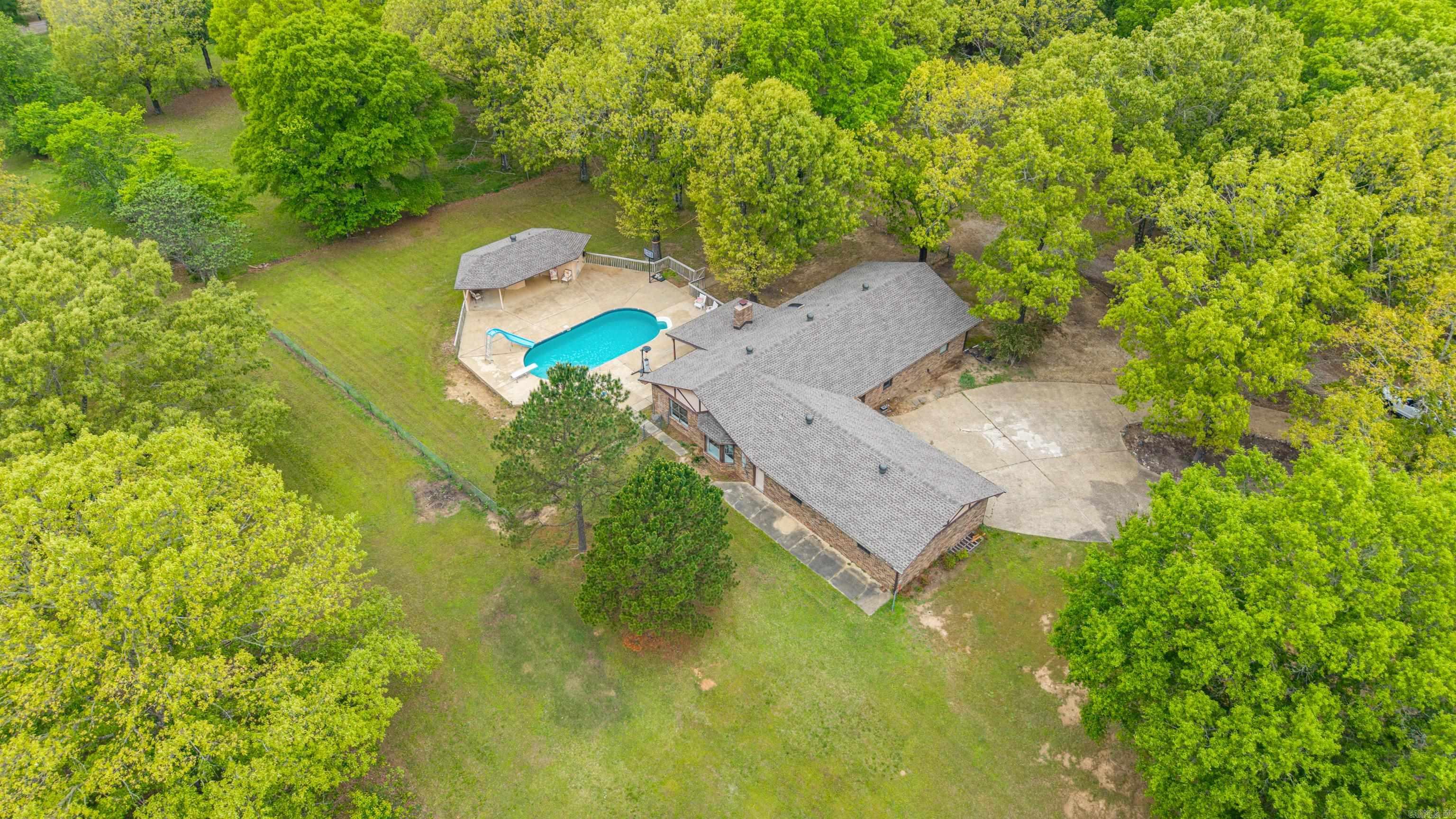 324 Farquharson Ln  Pearcy, AR