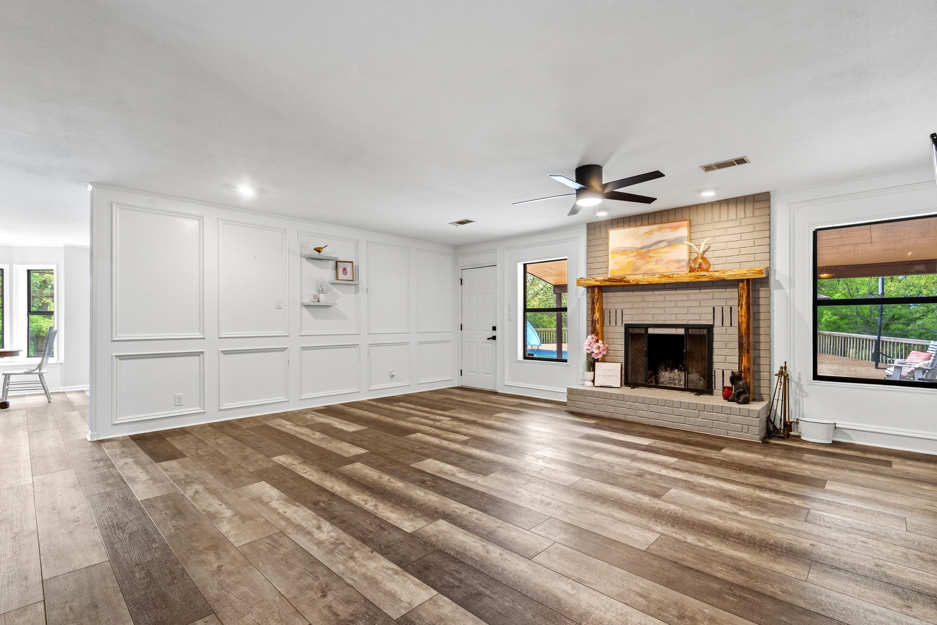 324 Farquharson Ln  Pearcy, AR