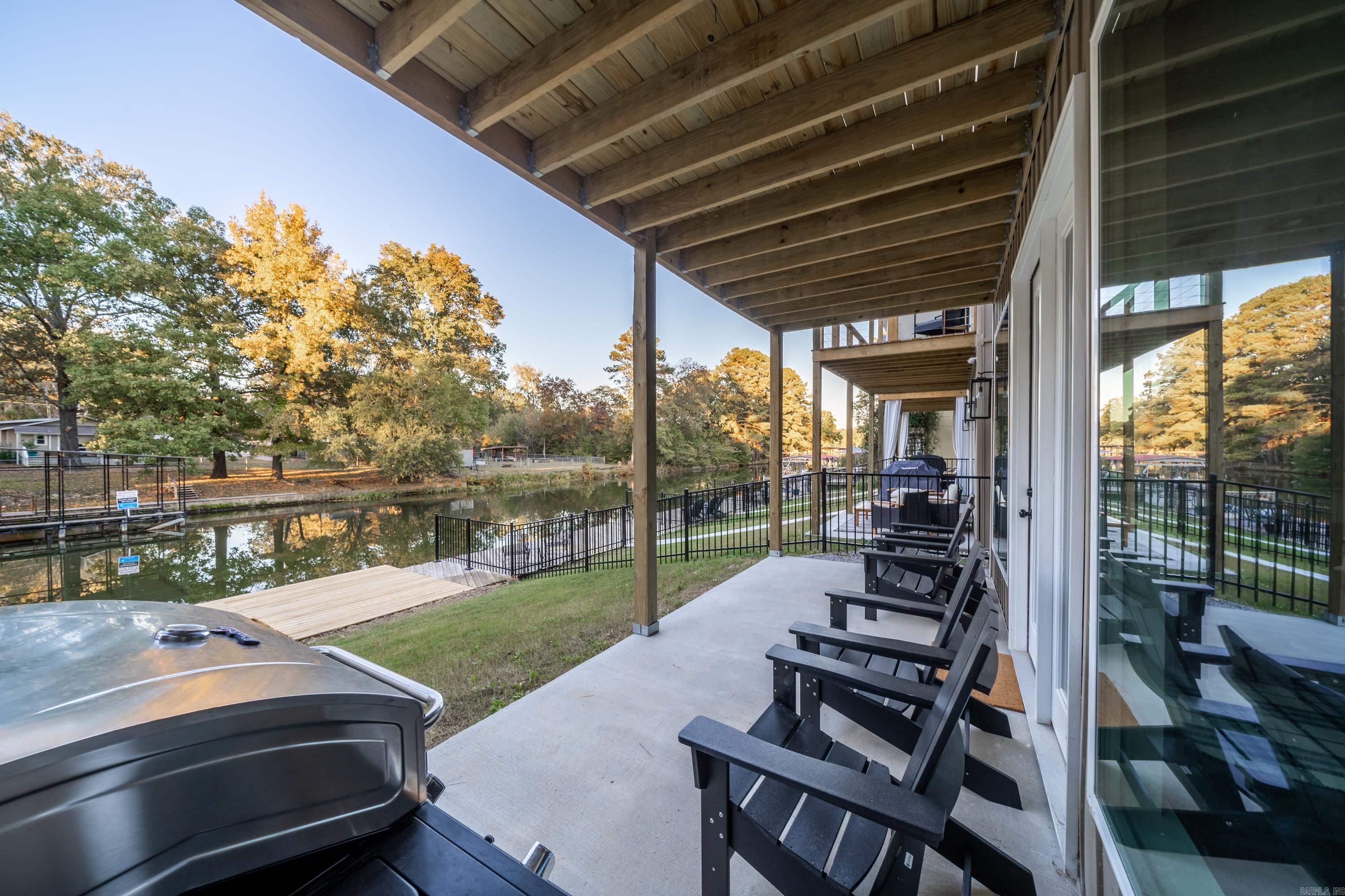 221 Long Beach  Hot Springs, AR