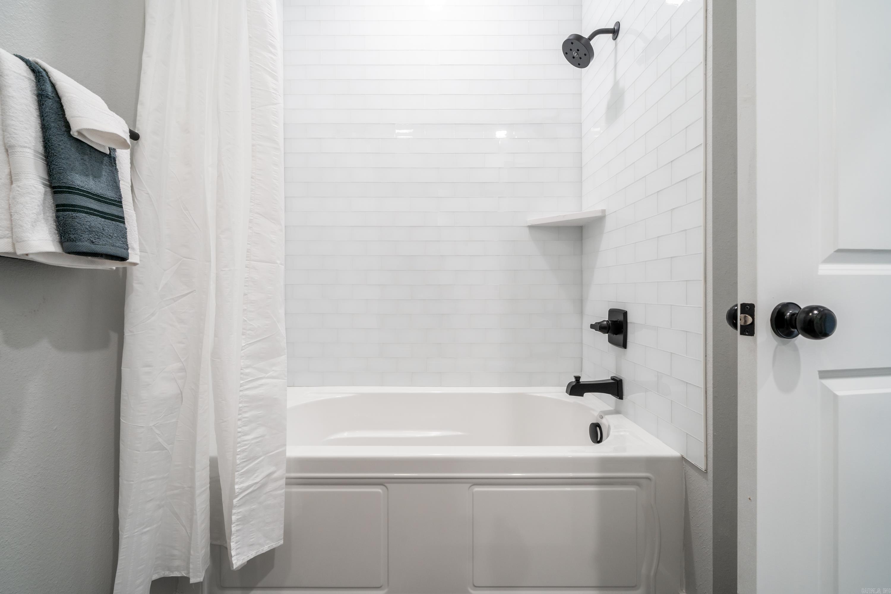 221 Long Beach  Hot Springs, AR