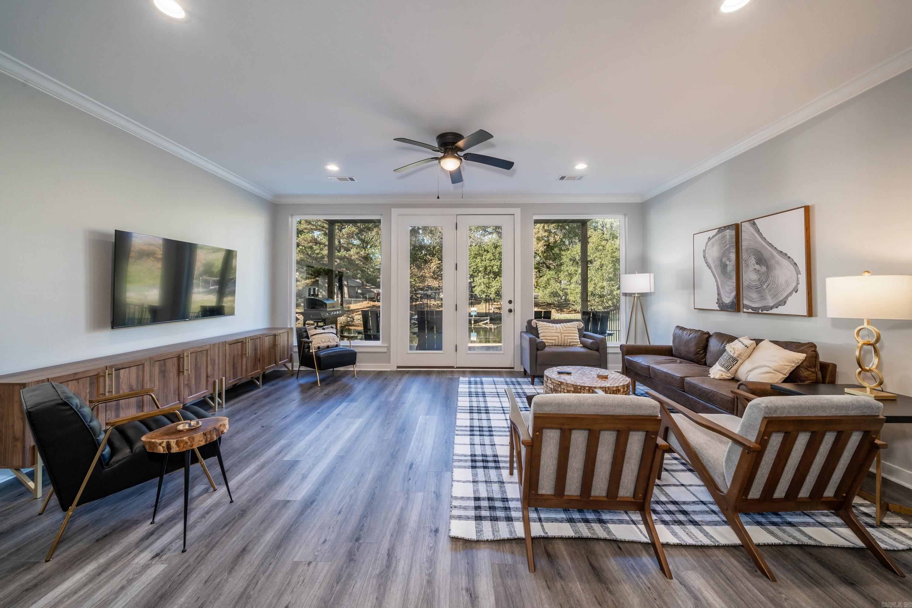 221 Long Beach  Hot Springs, AR