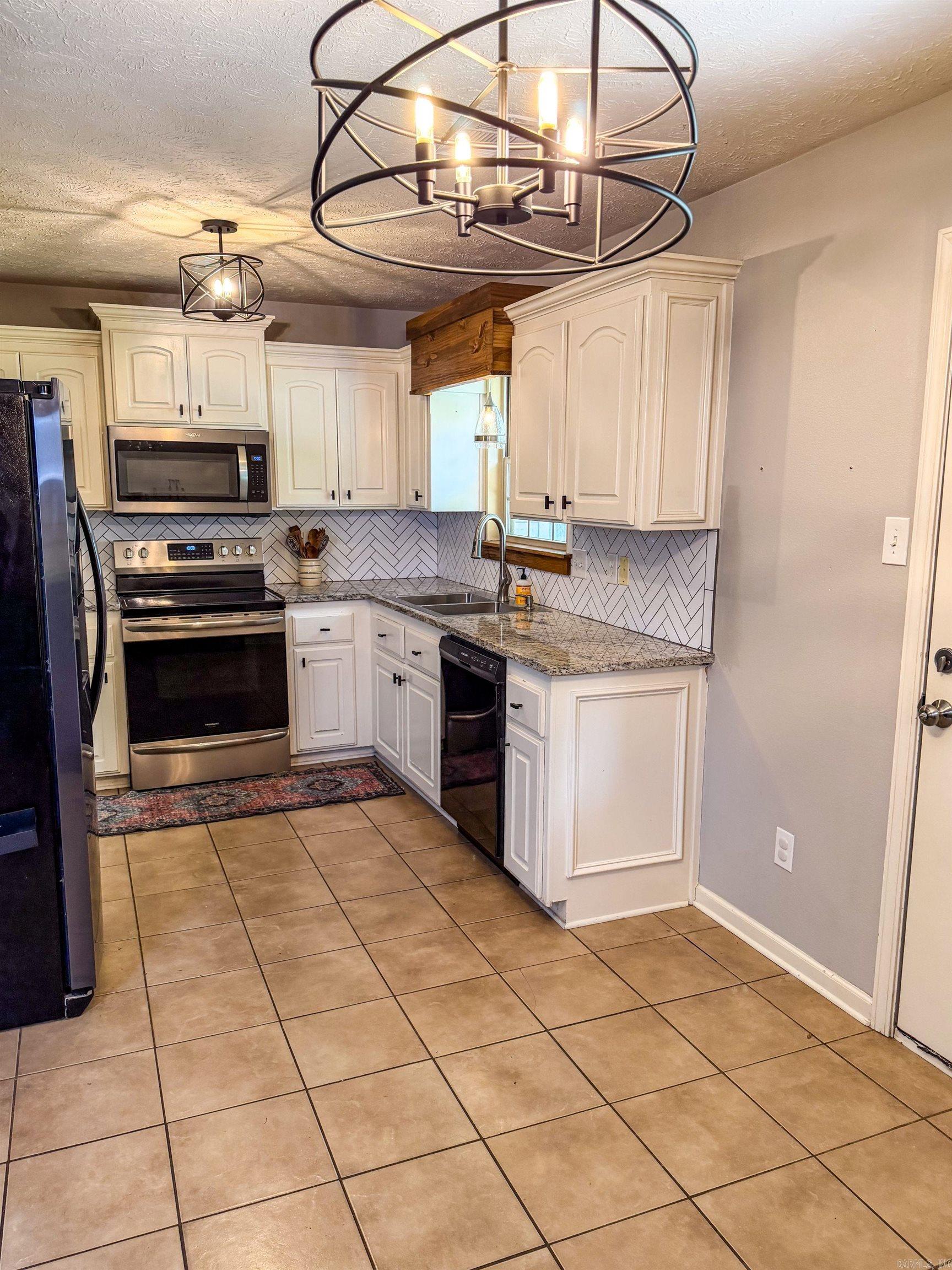 190 Sally St.  Ward, AR